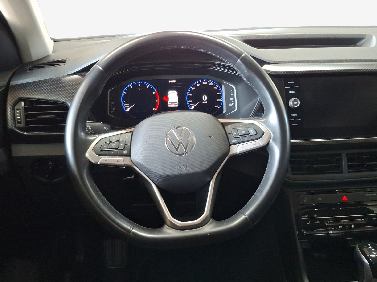 VW T-Cross 1.0 TSI Life Limited DSG-image-9