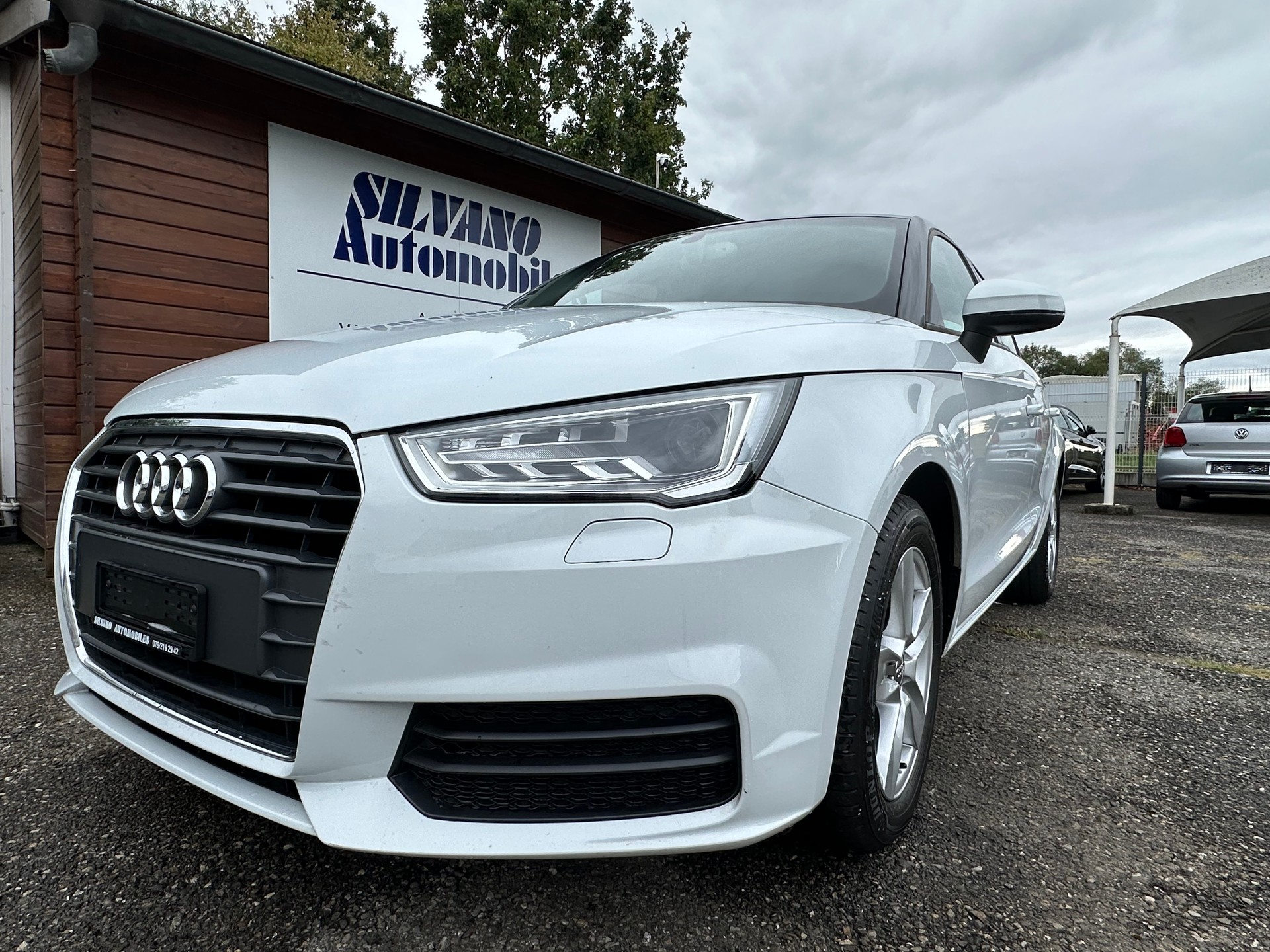 AUDI A1 Sportback 1.0 TFSI Design S-tronic-image-4