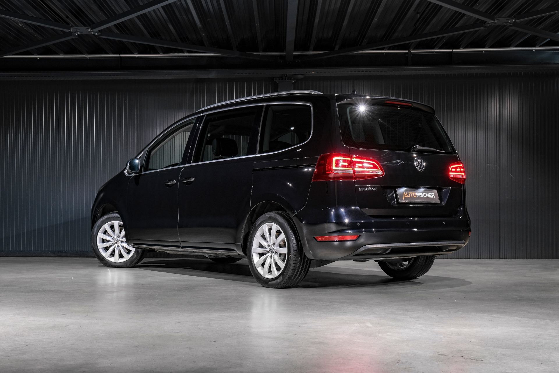 VW Sharan 2.0 TDI BMT Highline 4Motion DSG-showroom-element-1
