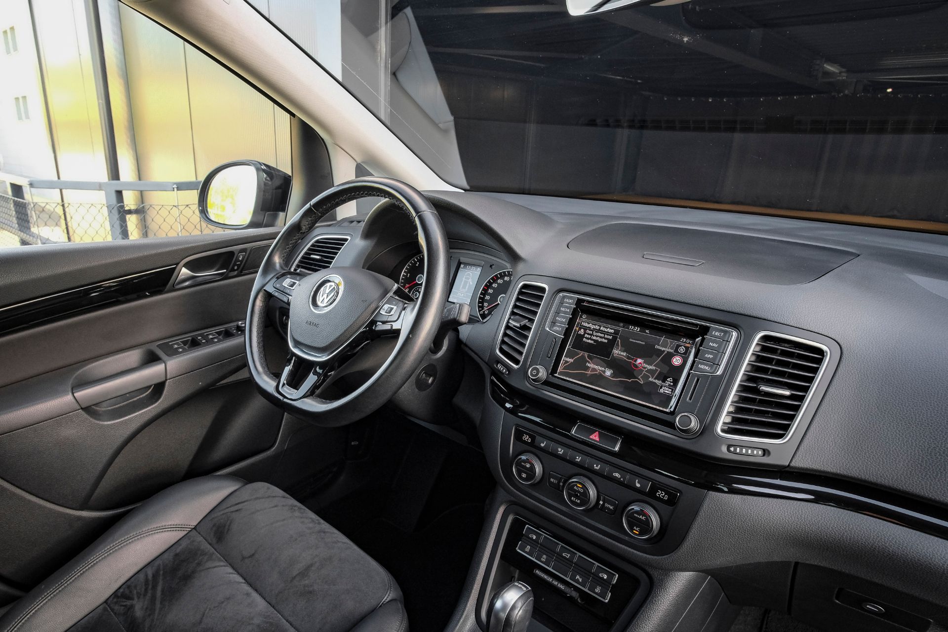 VW Sharan 2.0 TDI BMT Highline 4Motion DSG-image-14