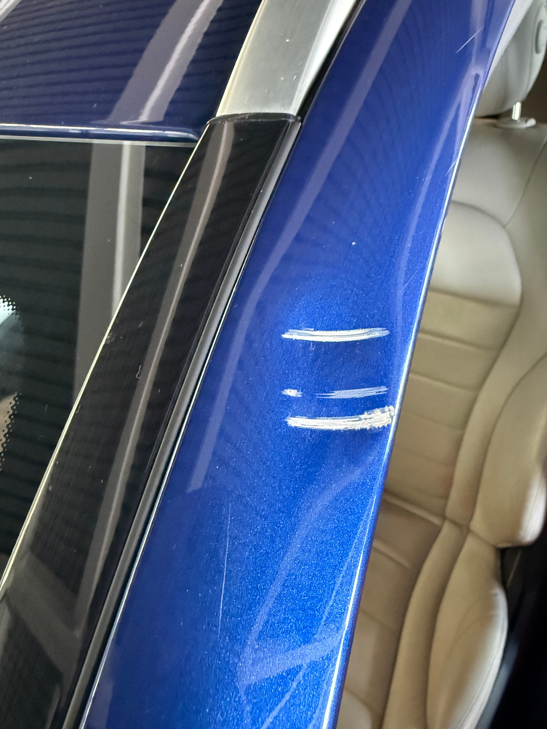 MERCEDES-BENZ C 250 d Swiss Star Exclusive 4Matic 9G-Tronic-image-14