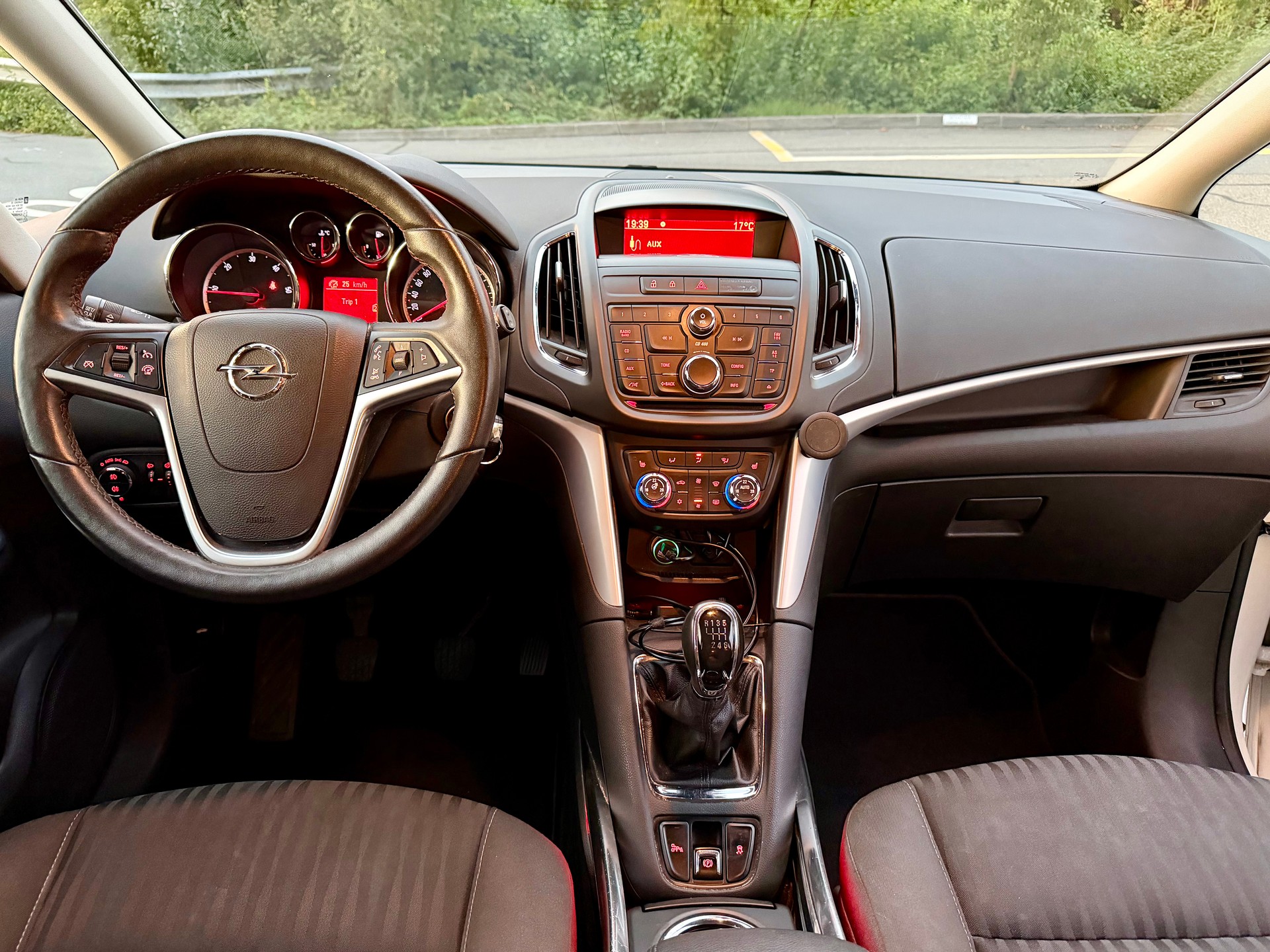 OPEL ZAFIRA 2.0 CDTI 131PS 7 PLATZ-image-5