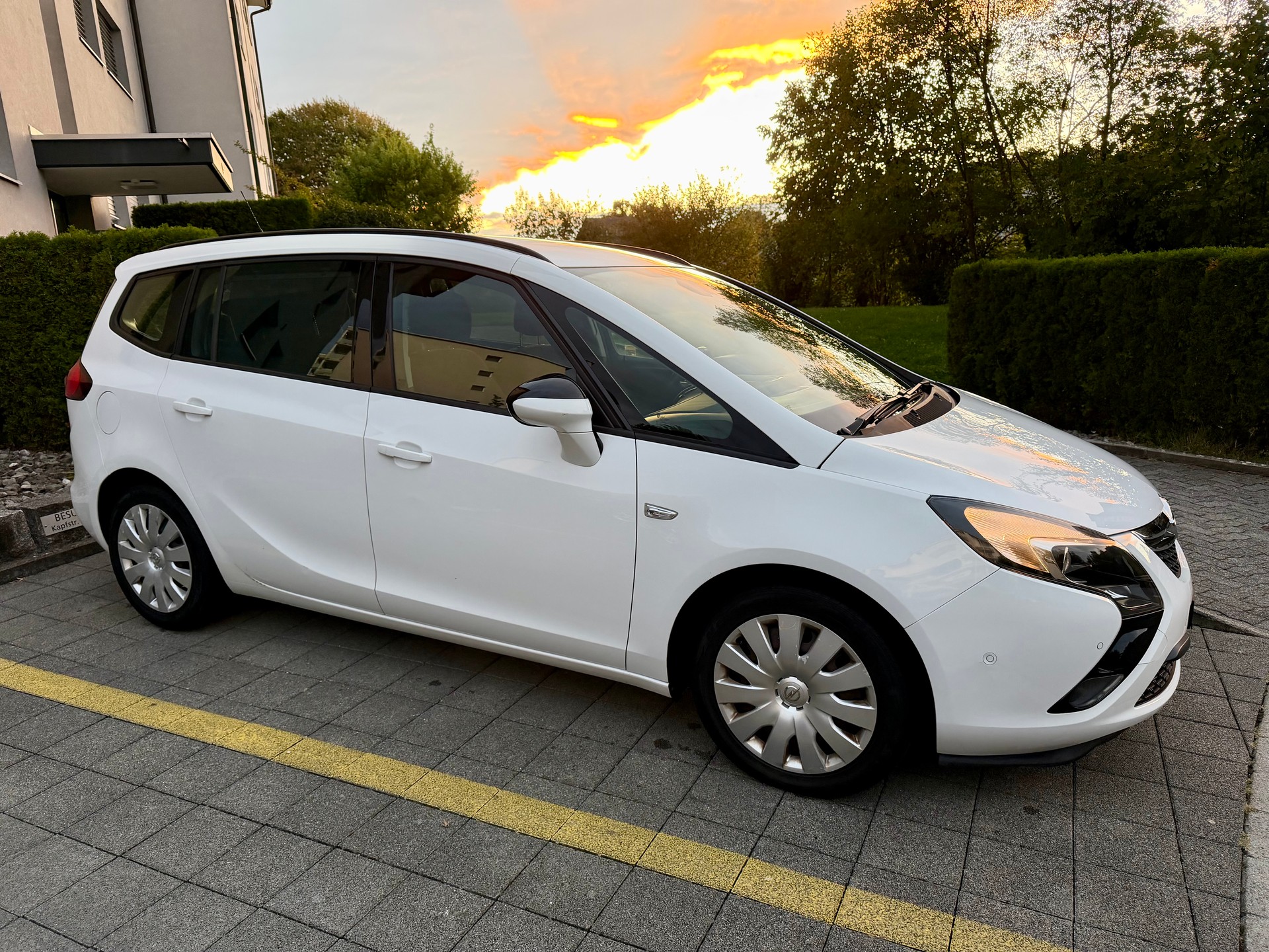 OPEL ZAFIRA 2.0 CDTI 131PS 7 PLATZ-image-1