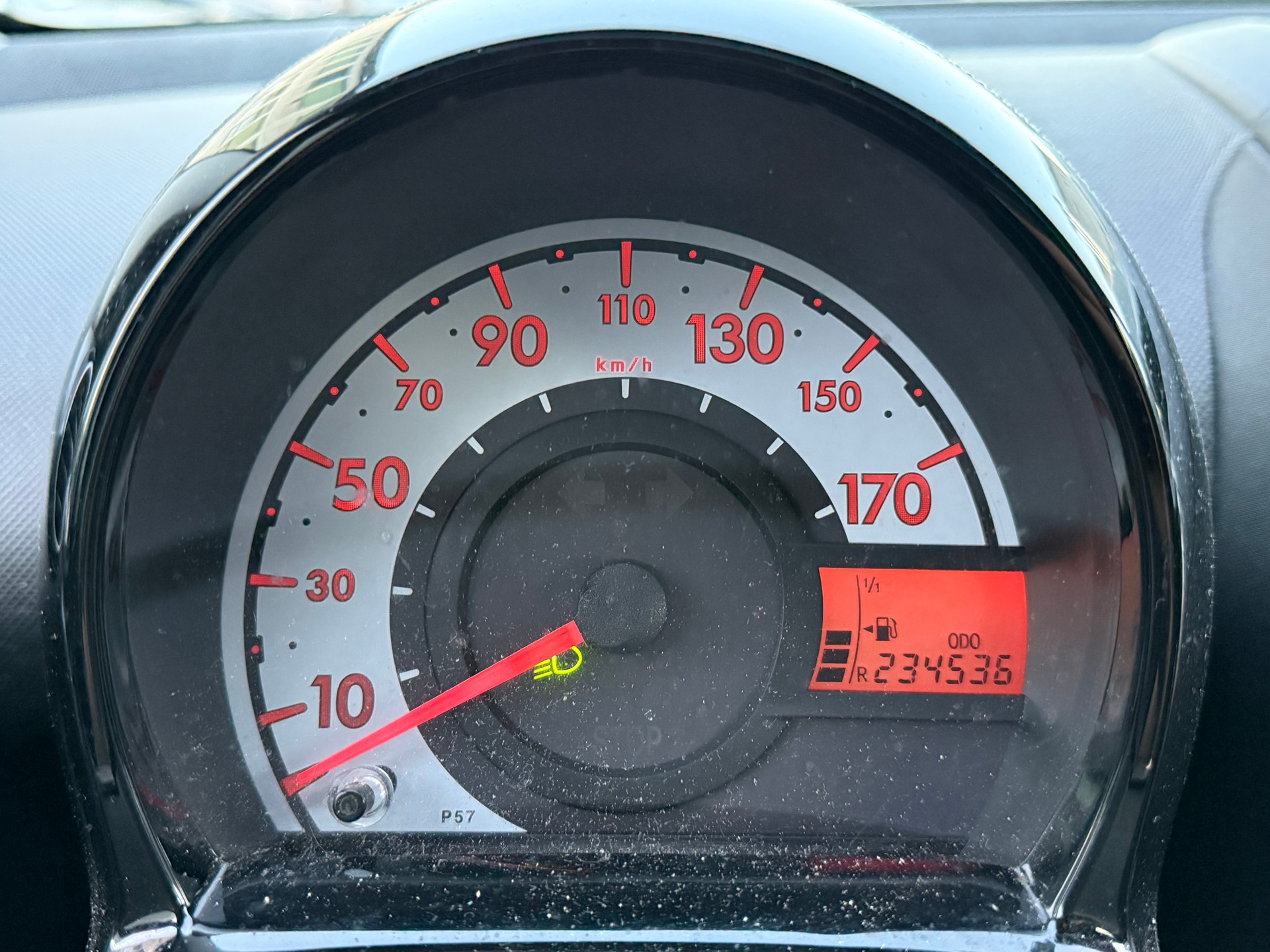 TOYOTA Aygo 1.0 VVT-i Luna-image-11