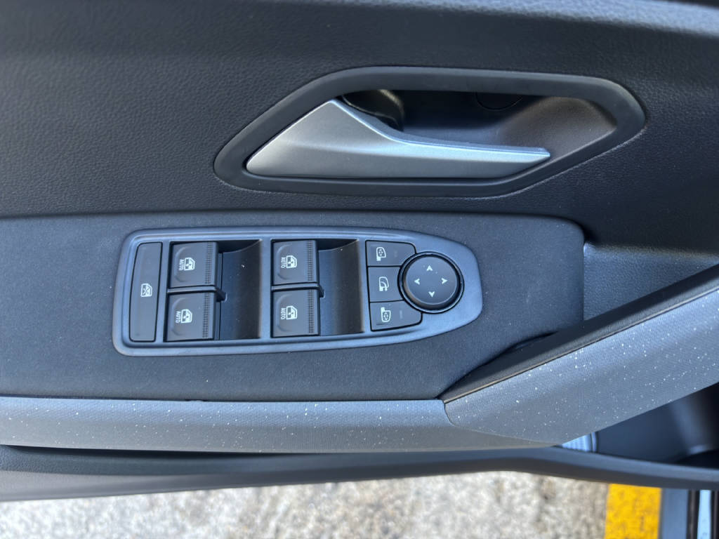 DACIA Duster 1.8 Hybrid Journey-image-11