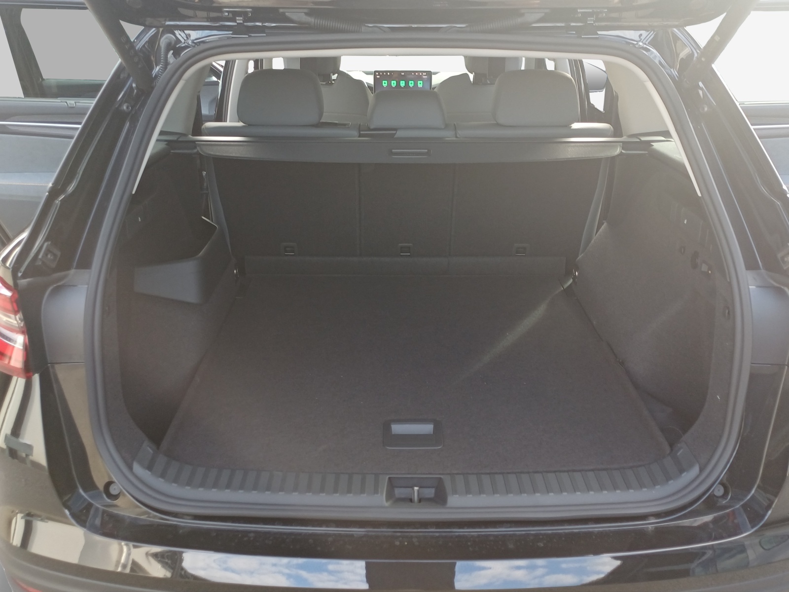 SKODA Kodiaq 2.0 TSI Selection 4x4-image-12