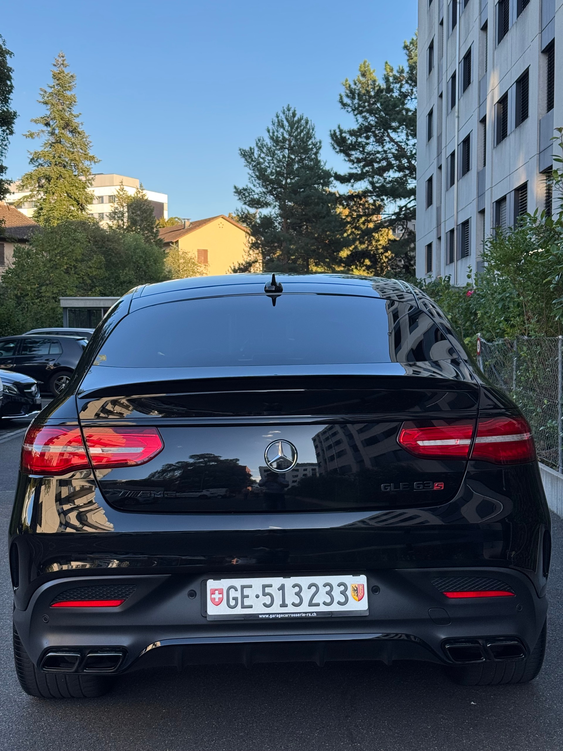 MERCEDES-BENZ GLE Coupé 63 S AMG 4Matic BLACK EDITION-image-3