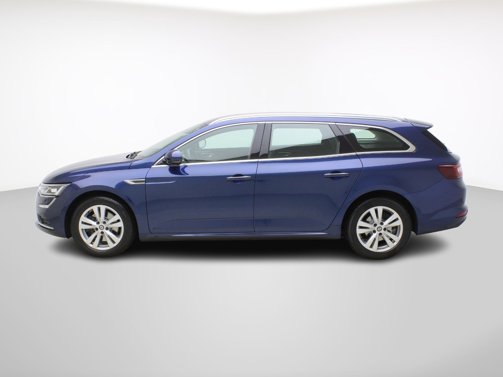 RENAULT Talisman Grandtour 1.8 TCe Intens-image-2