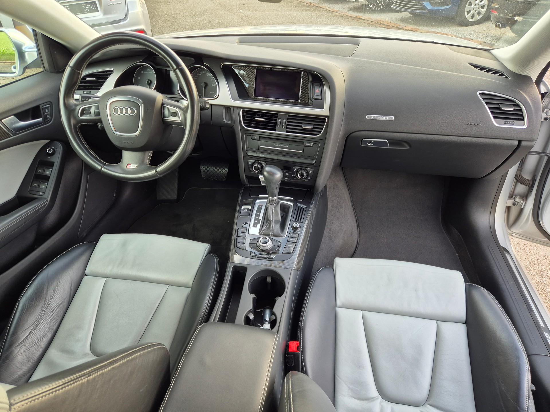 AUDI S5 Sportback 3.0 TFSI quattro S-tronic-image-6
