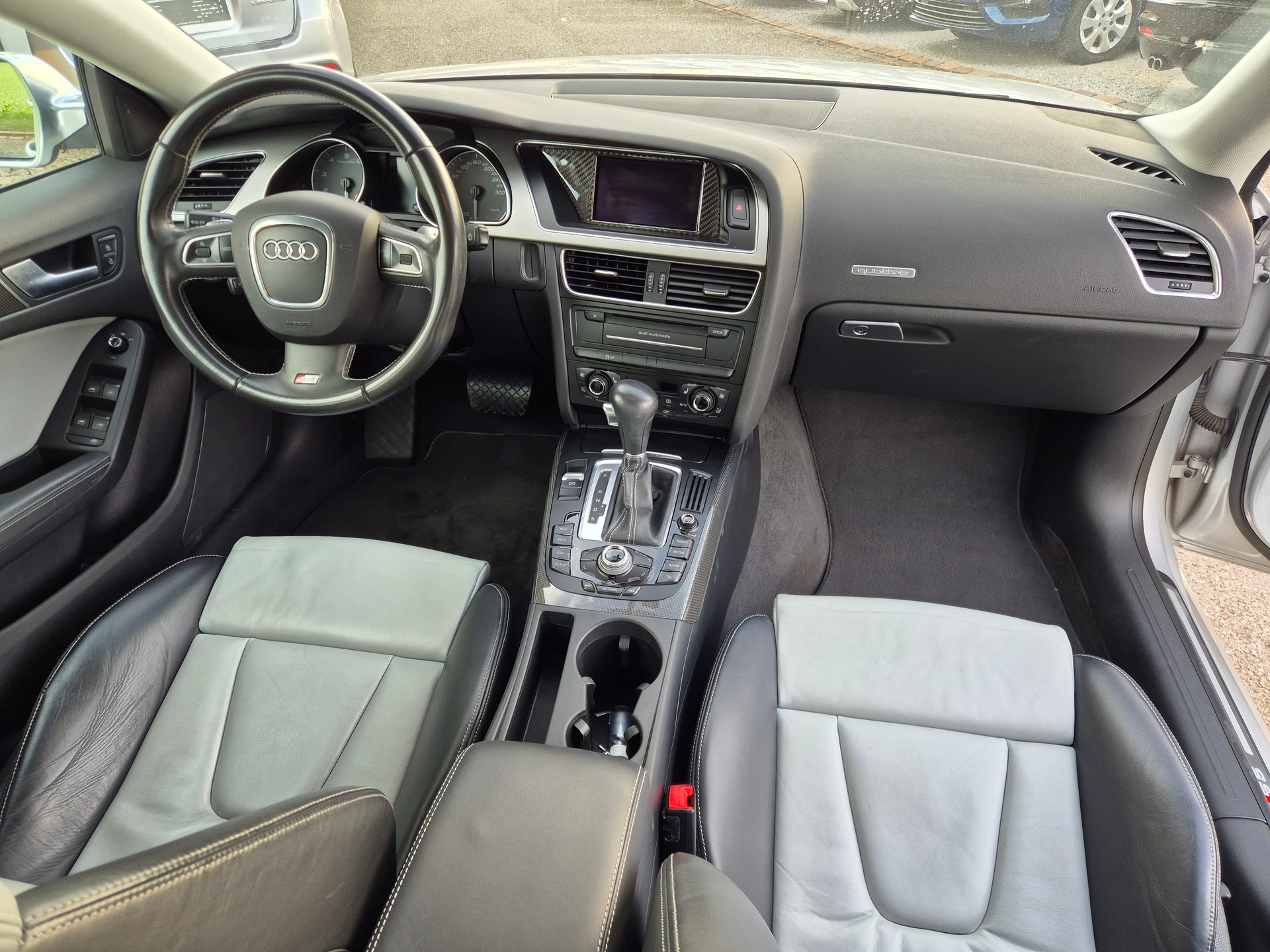 AUDI S5 Sportback 3.0 TFSI quattro S-tronic-image-5