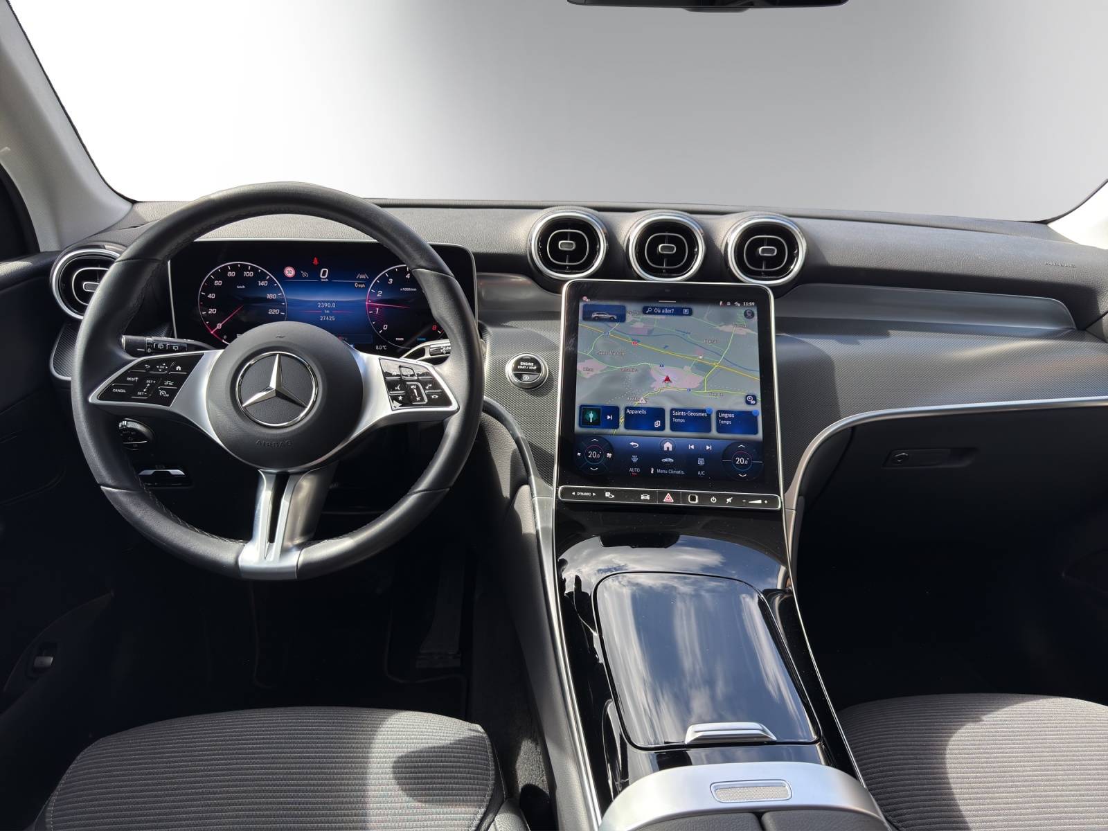 MERCEDES-BENZ GLC 200 4Matic 9G-Tronic-image-7