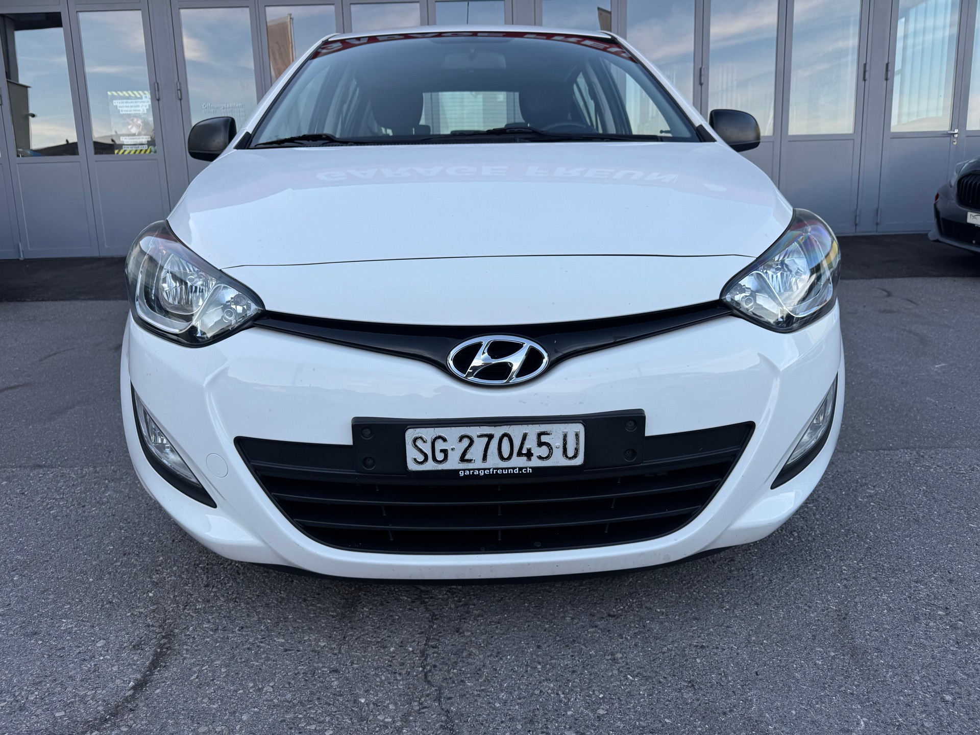 HYUNDAI i20 1.2 Comfort-image-2
