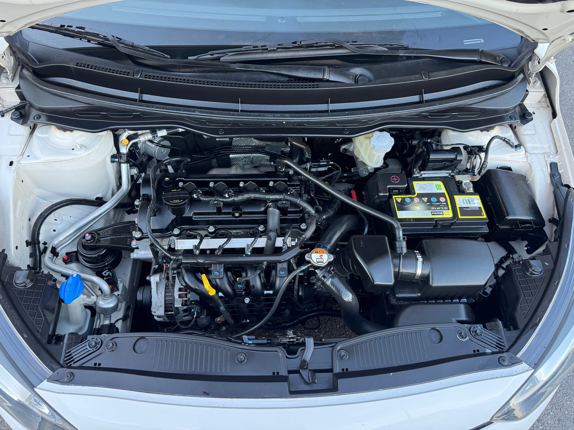 HYUNDAI i20 1.2 Comfort-image-10