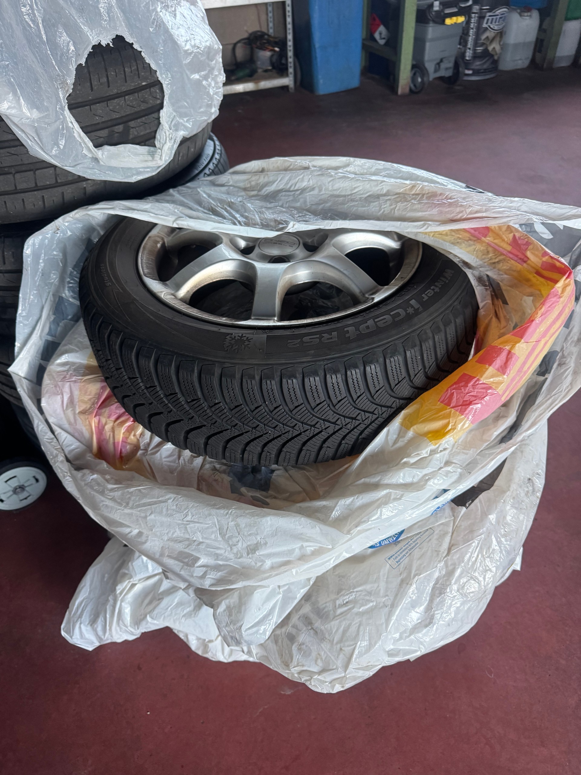 HYUNDAI i20 1.2 Comfort-image-11