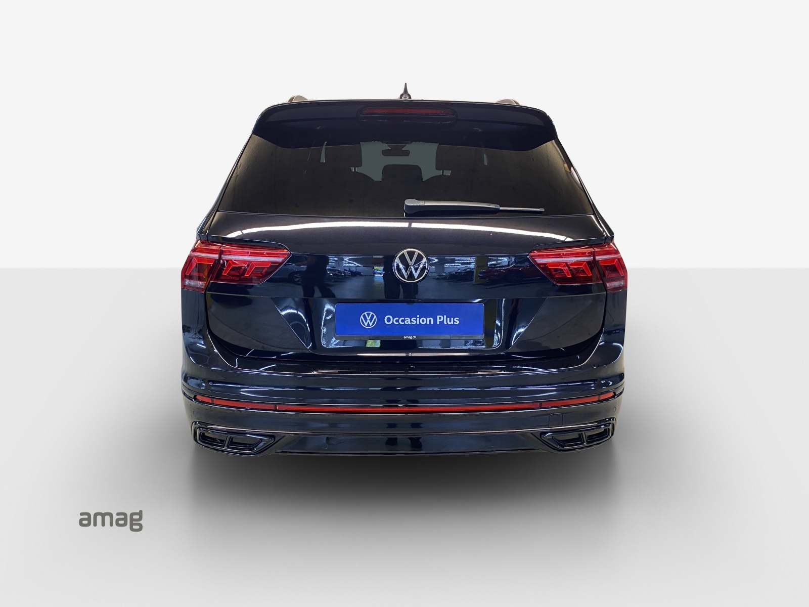 VW Tiguan Allspace 2.0TSI R-Line 4Motion DSG-image-3
