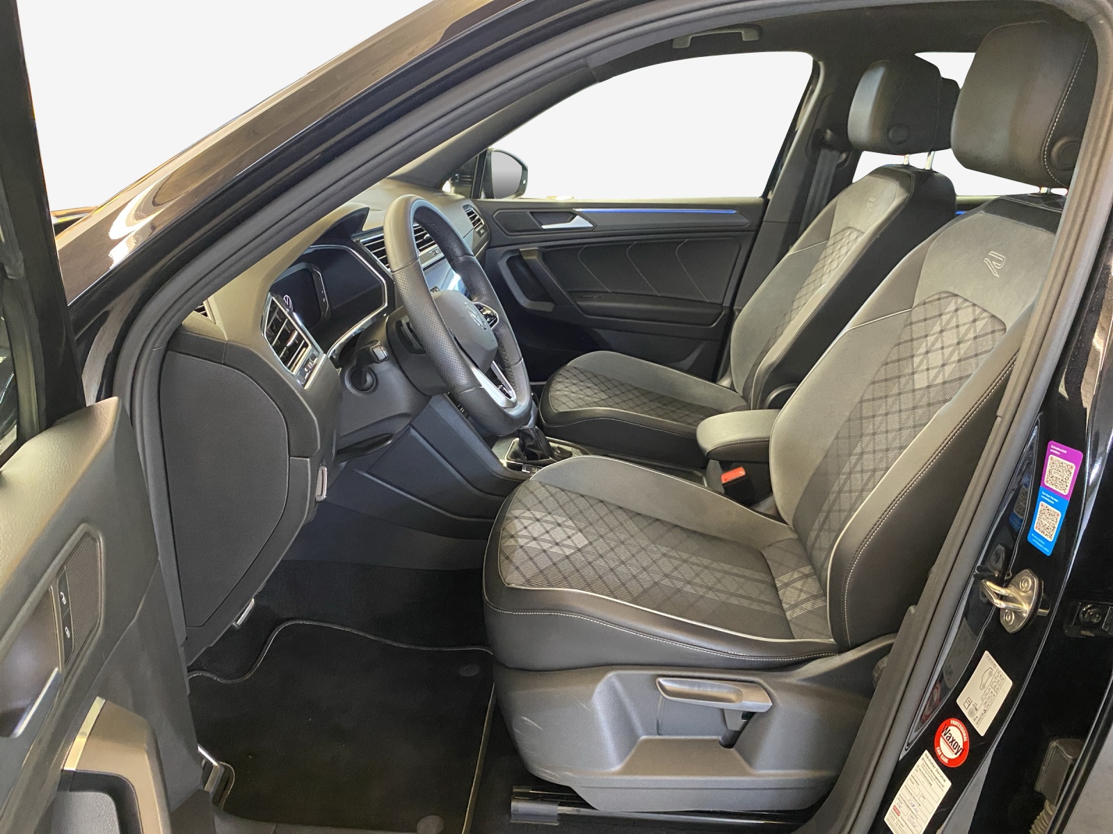 VW Tiguan Allspace 2.0TSI R-Line 4Motion DSG-image-7