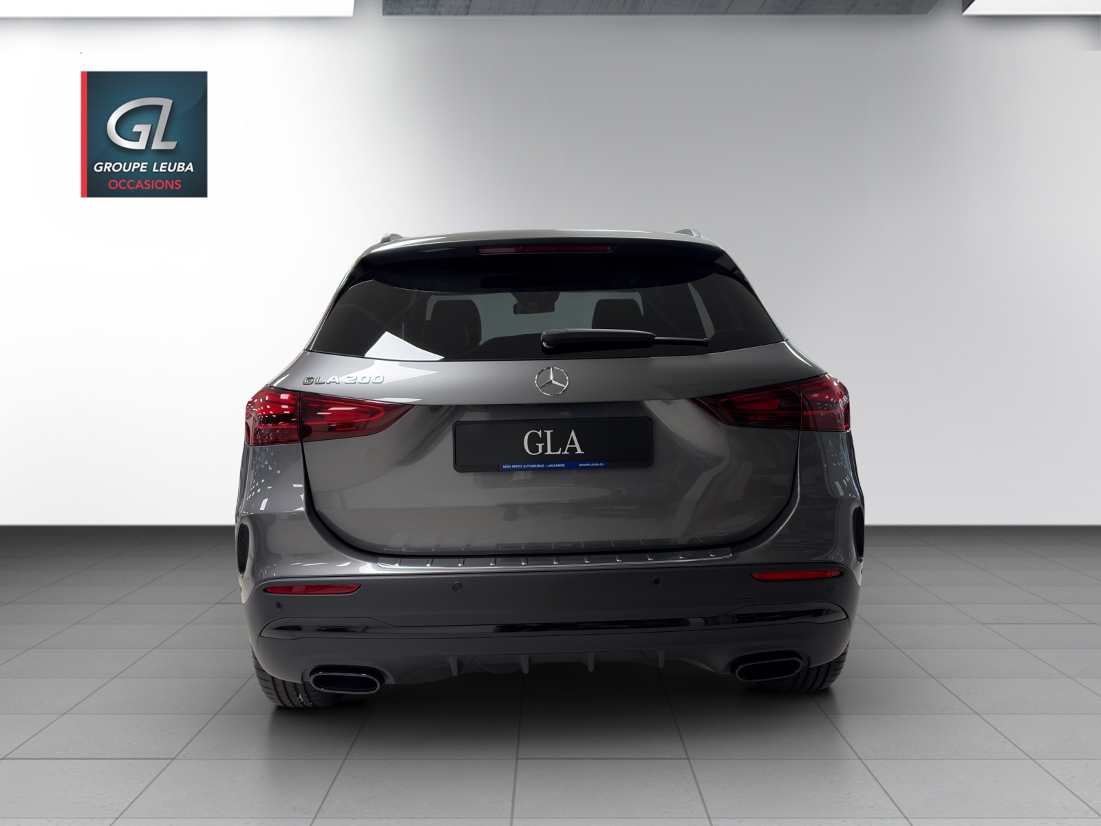 MERCEDES-BENZ GLA 200 Night Star 7G-DCT-image-4