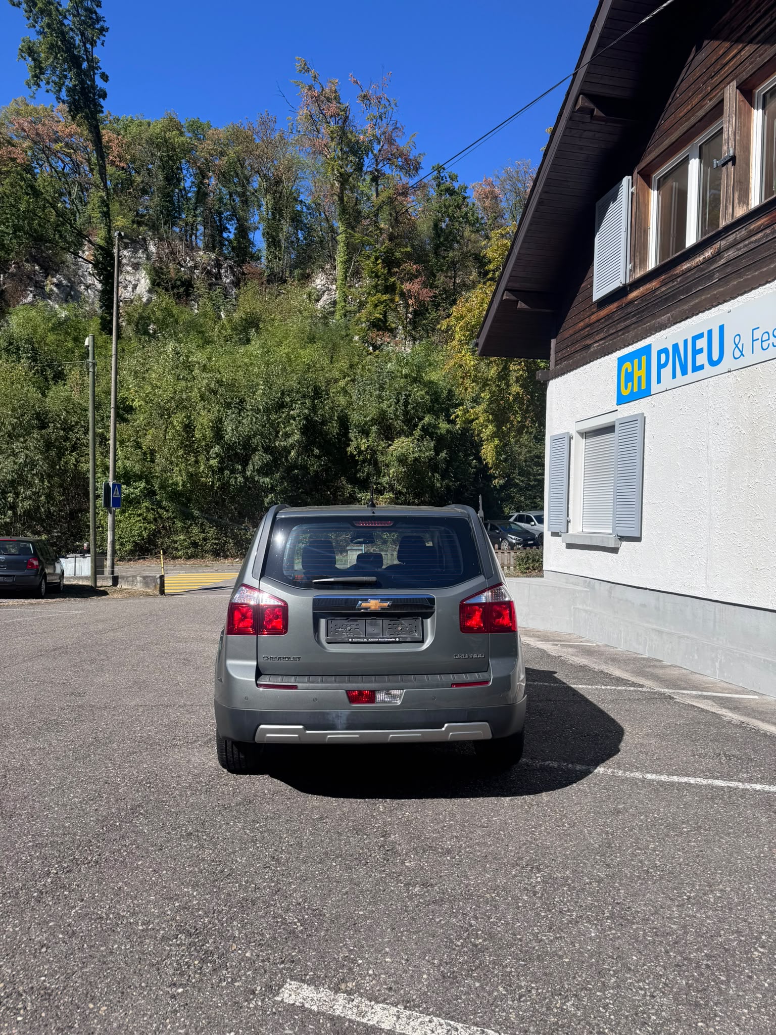 CHEVROLET Orlando 2.0 VCDi LT-image-4