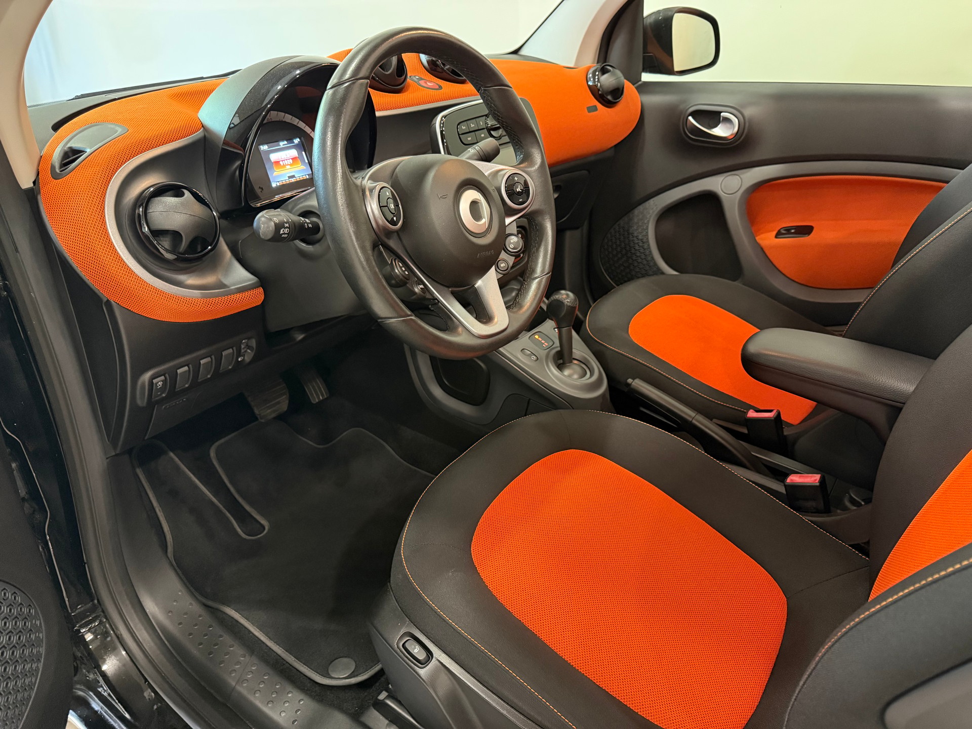 SMART fortwo passion twinmatic-image-8