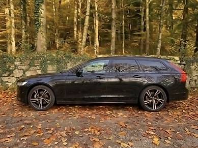 VOLVO V90 T8 eAWD Twin Engine R-Design Geartronic-image-2