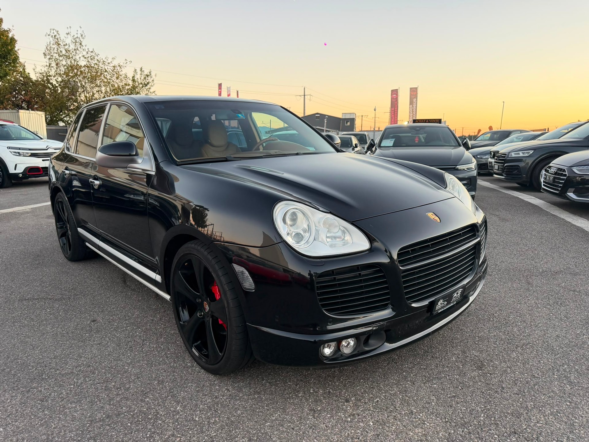 PORSCHE Cayenne Turbo-image-7