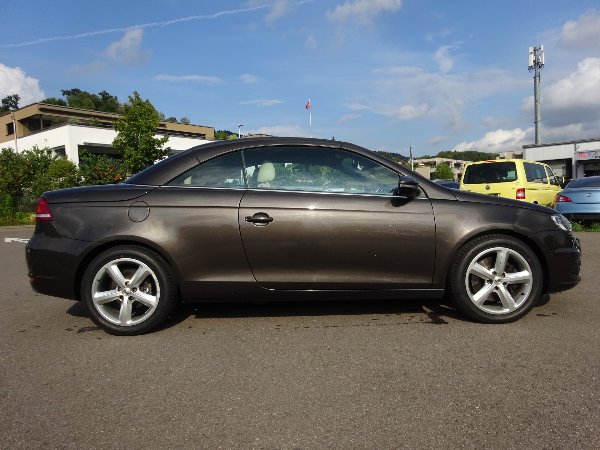 VW Eos 2.0 TSI DSG-image-3