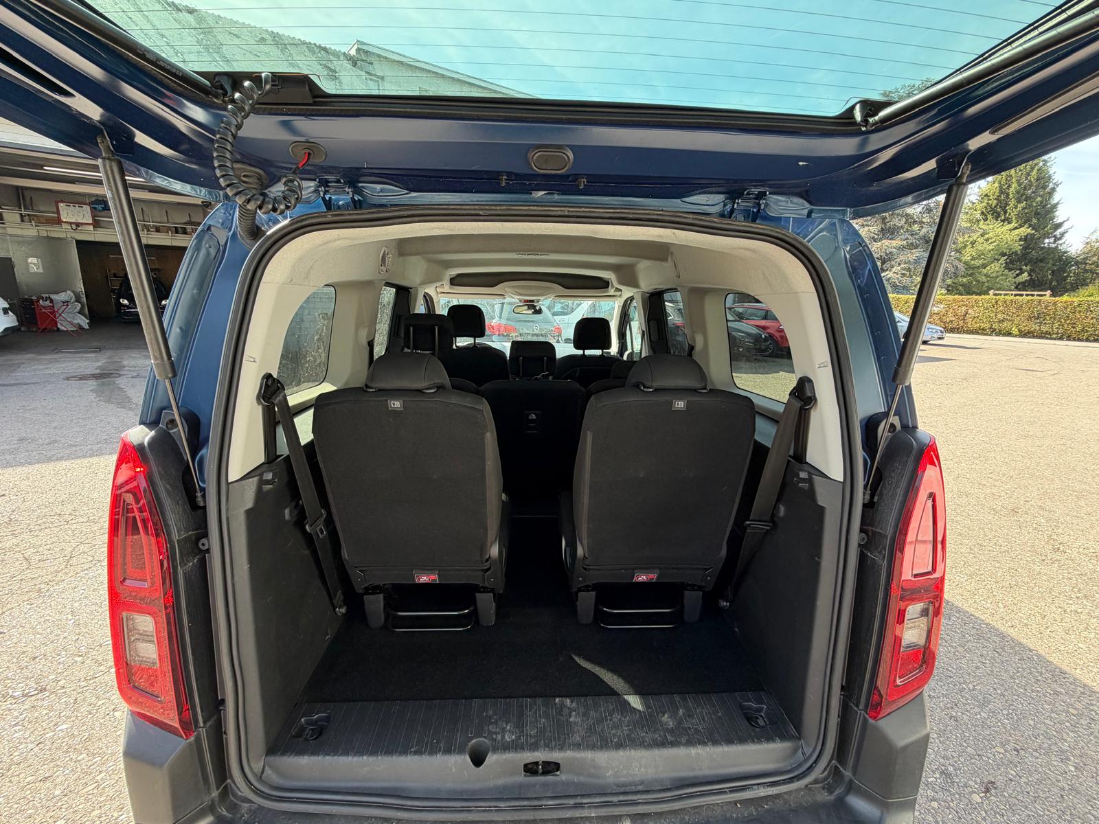 CITROEN Berlingo XL 1.5 BlueHDi 7 Plätze Max EAT8-image-6