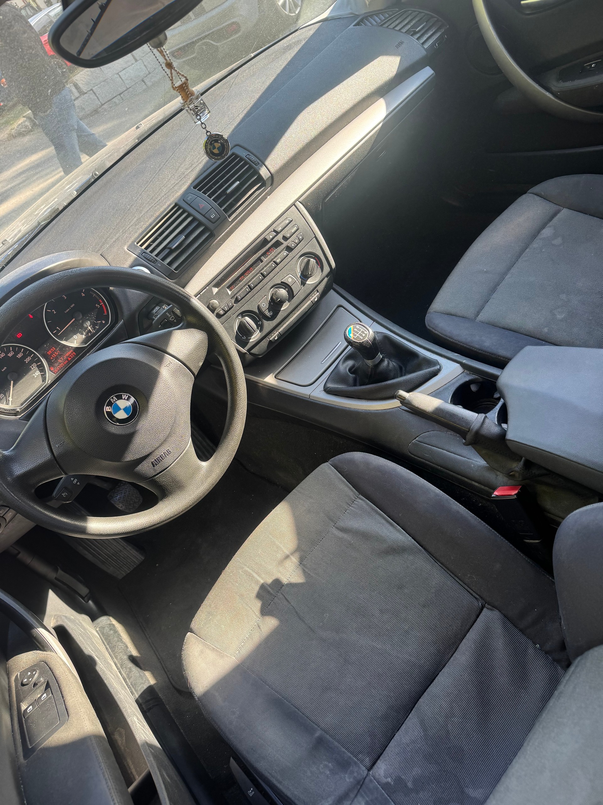 BMW 118d-image-9
