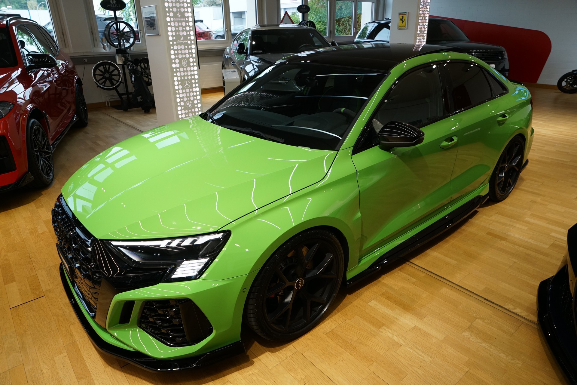 AUDI RS3 Limousine 2.5 TSI quattro S-tronic-image-9