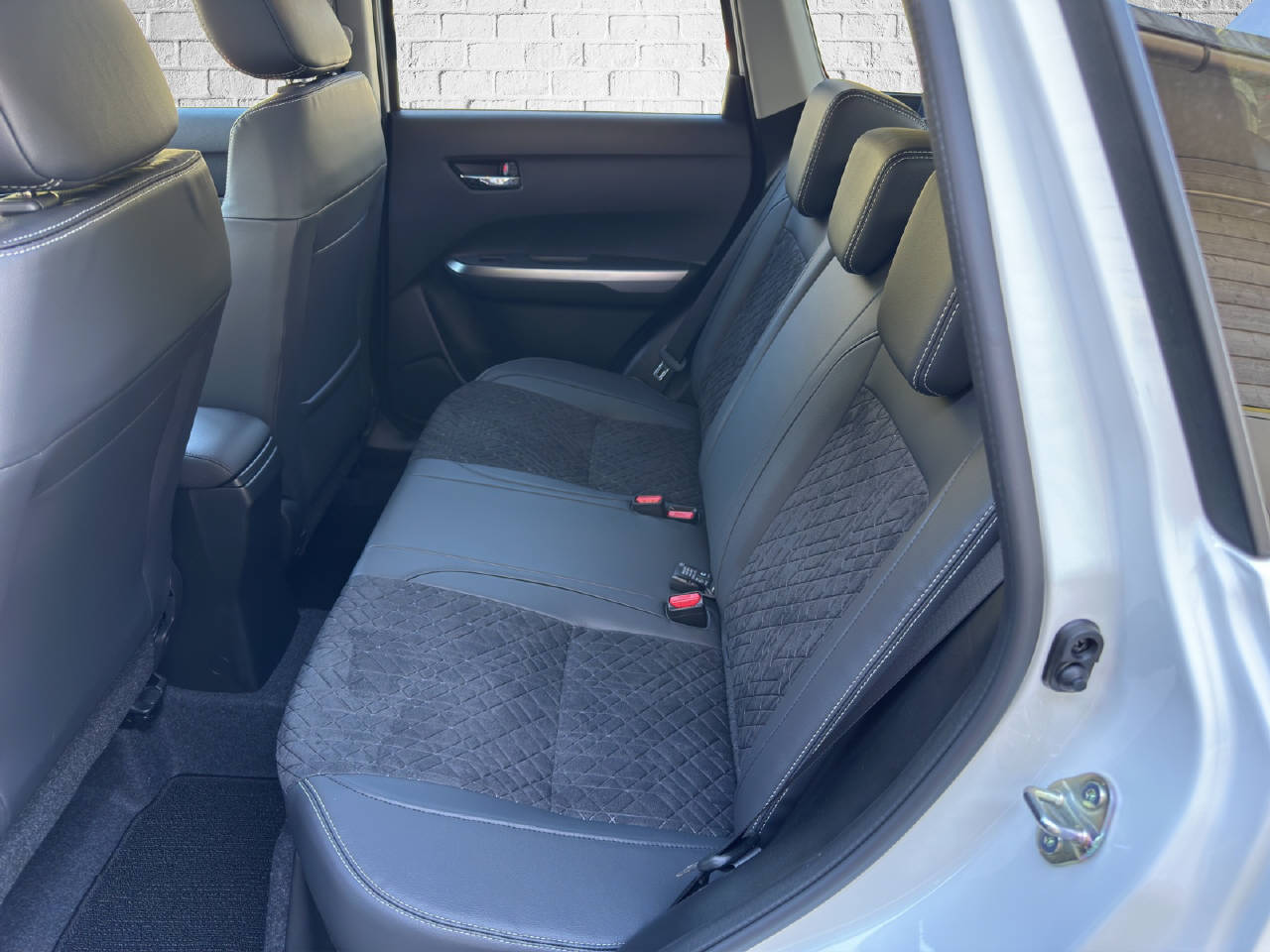 SUZUKI Vitara 1.4 T Piz Sulai Top Hybrid 4x4-image-9
