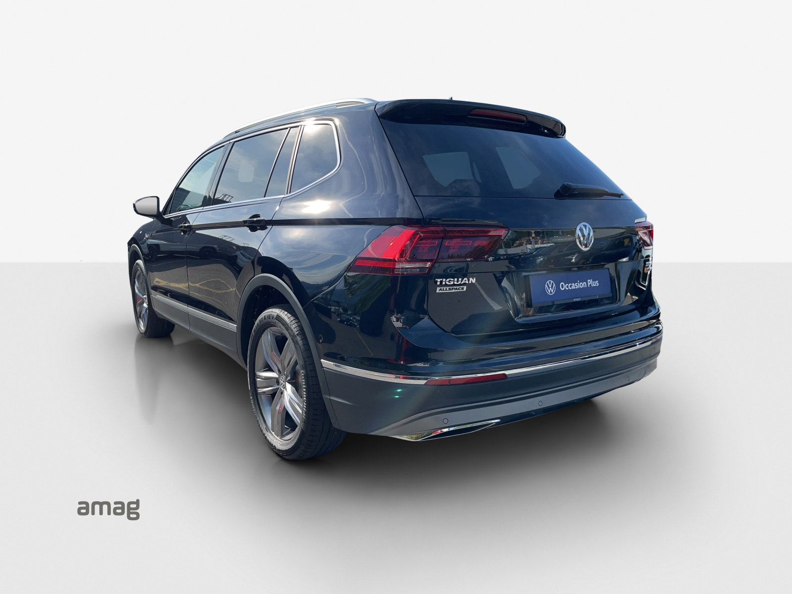 VW Tiguan Allspace 2.0TSI Highline 4Motion DSG-image-2