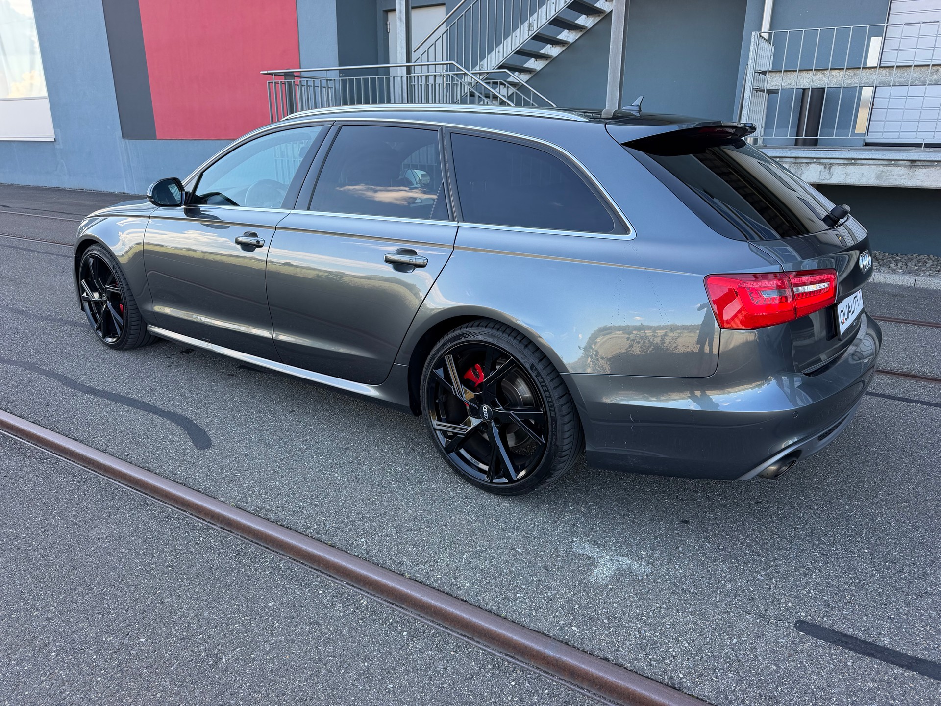 AUDI A6 Avant 3.0 BiTDI V6 quattro tiptronic-image-6