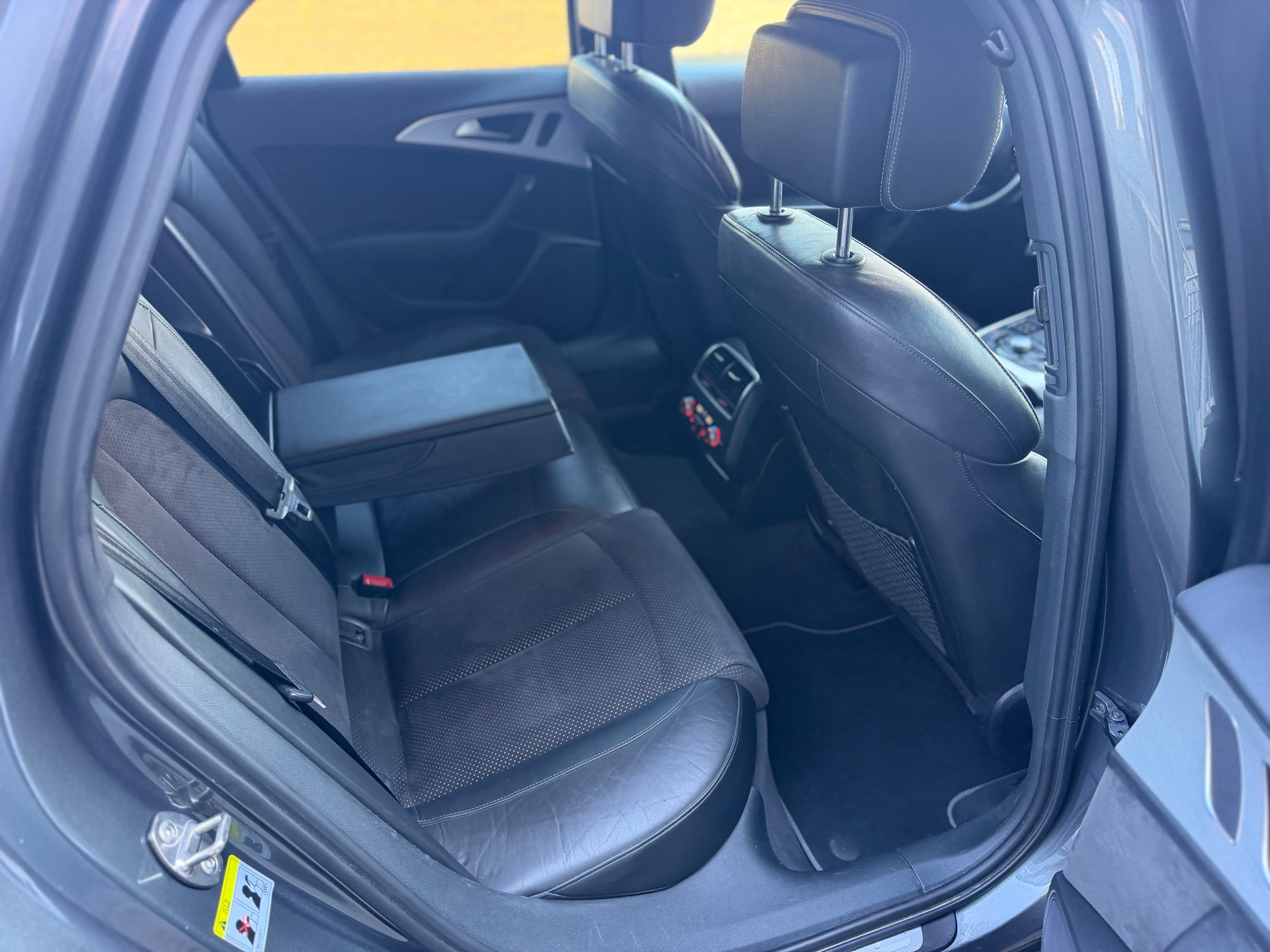 AUDI A6 Avant 3.0 BiTDI V6 quattro tiptronic-image-11