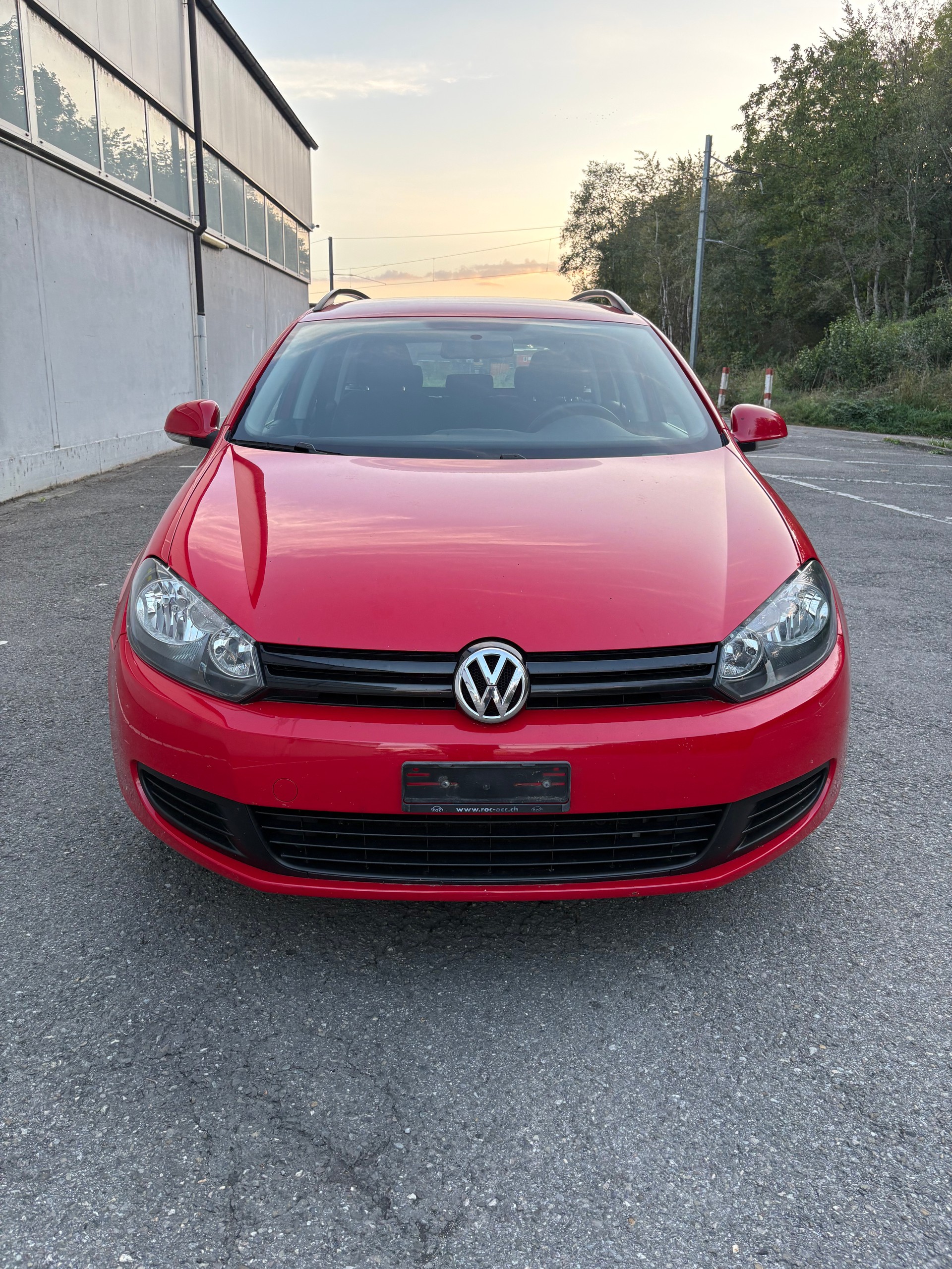 VW Golf Variant 1.2 TSI BlueMotion Technology Team-image-2