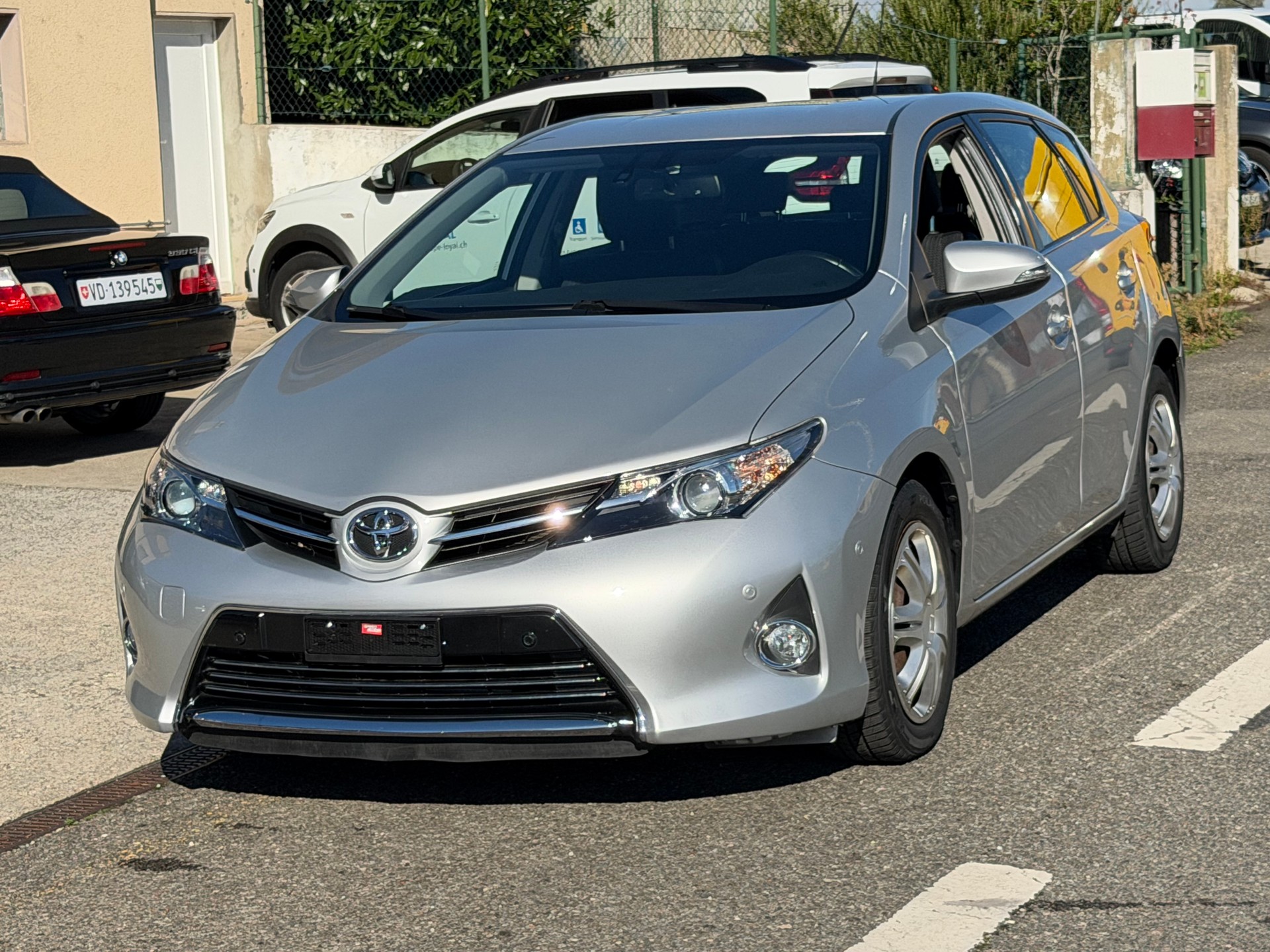 TOYOTA Auris 1.6 Luna Multidrive-image-1