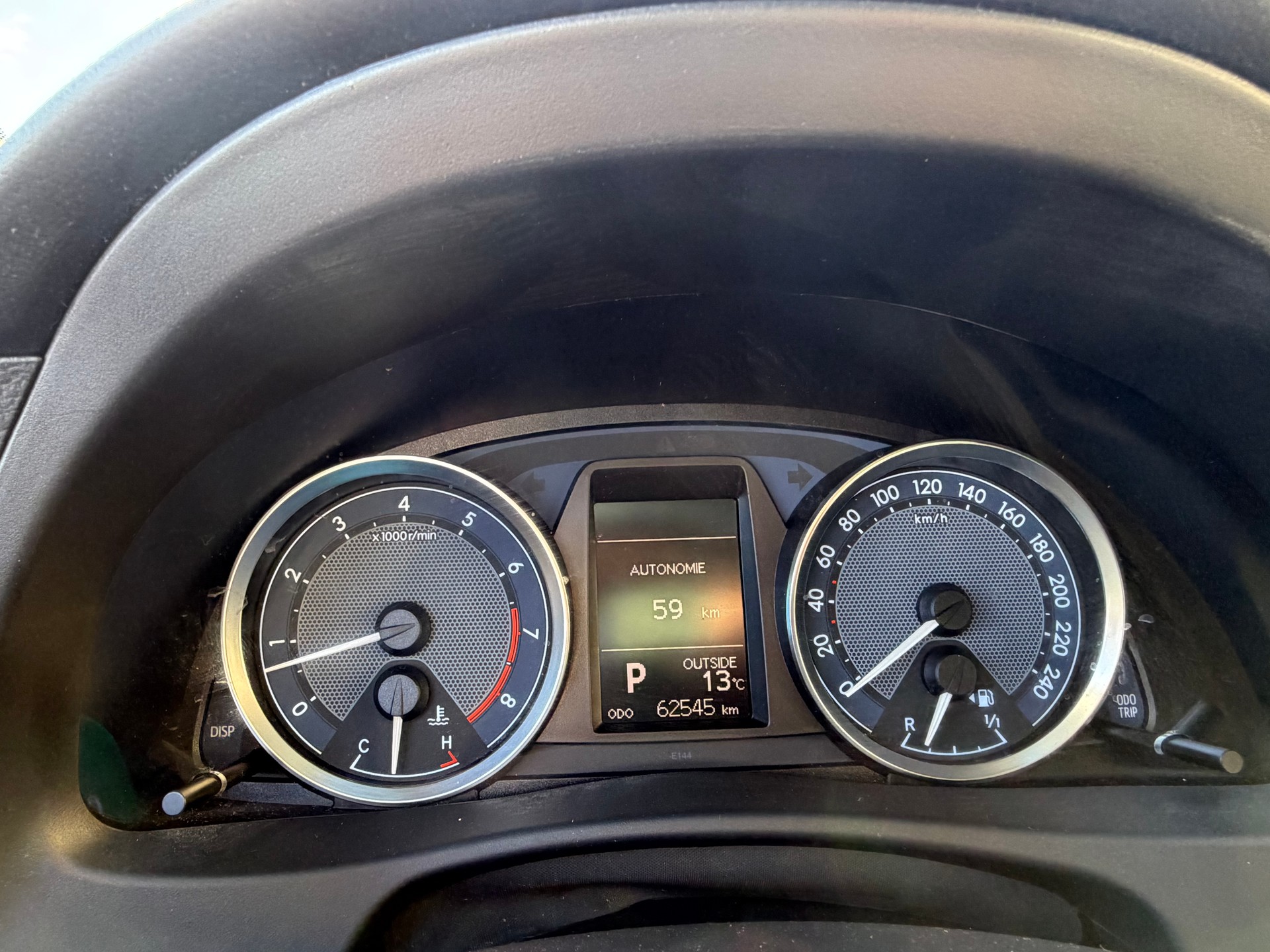 TOYOTA Auris 1.6 Luna Multidrive-image-12