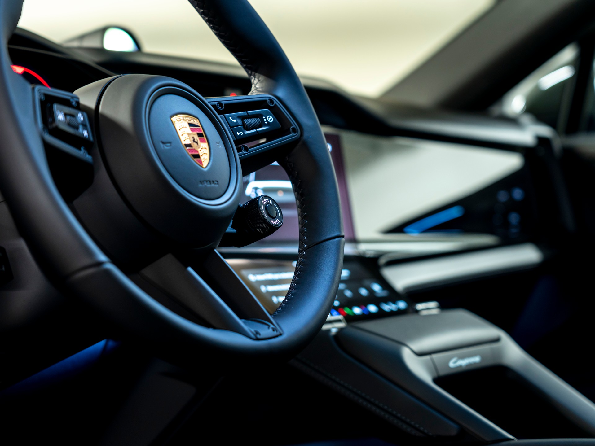 PORSCHE Cayenne Coupe S Electric 113 kWh-image-11