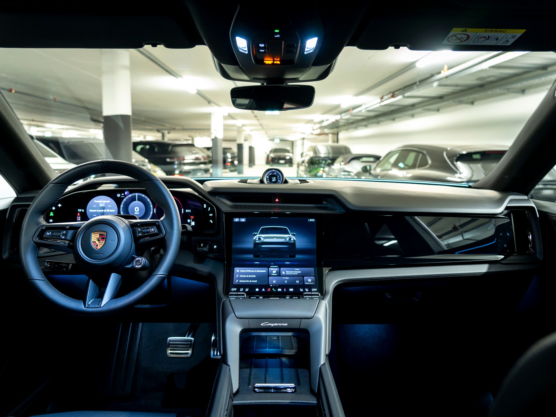 PORSCHE Cayenne Coupe S Electric 113 kWh-image-14