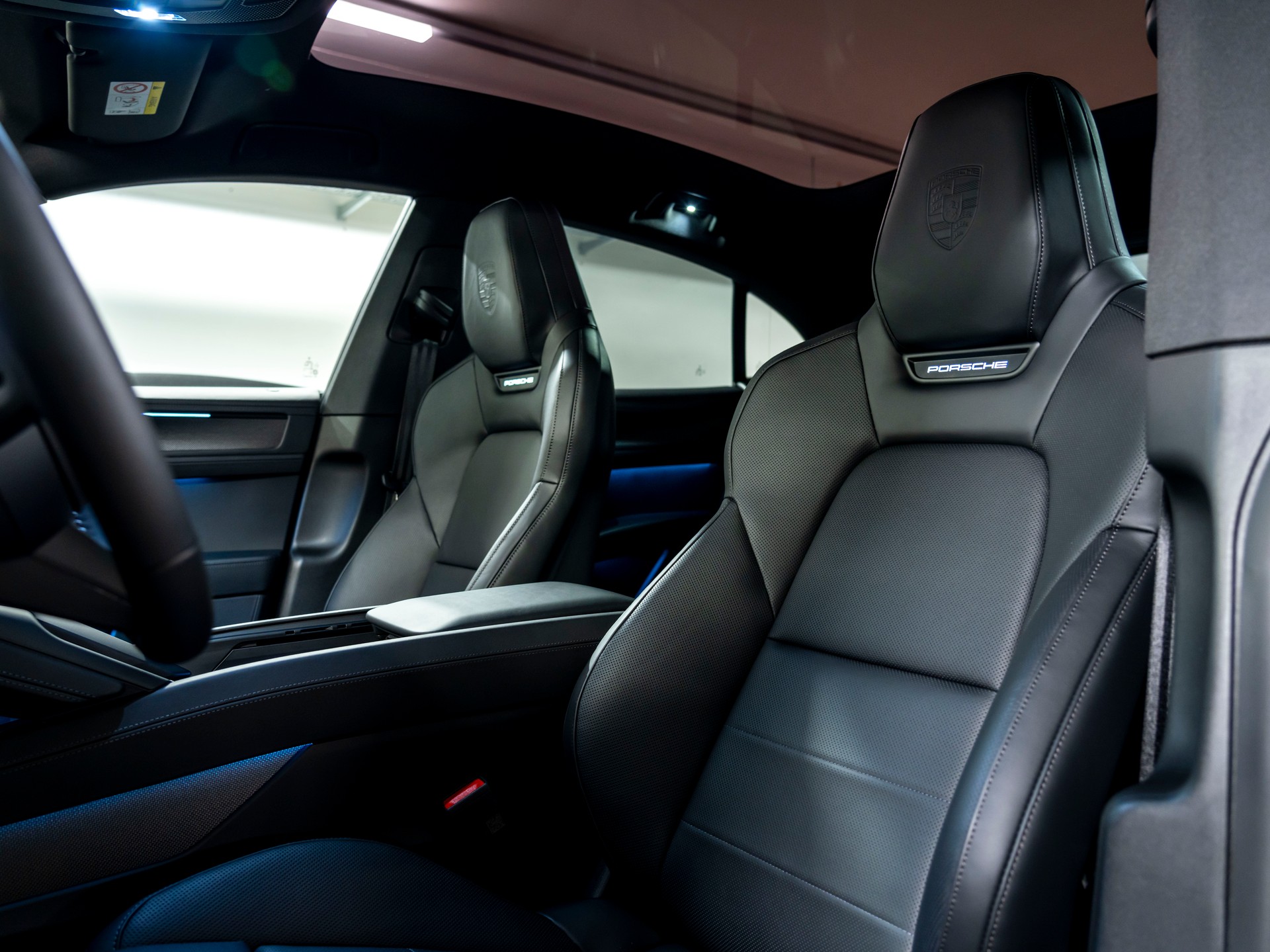 PORSCHE Cayenne Coupe S Electric 113 kWh-image-12