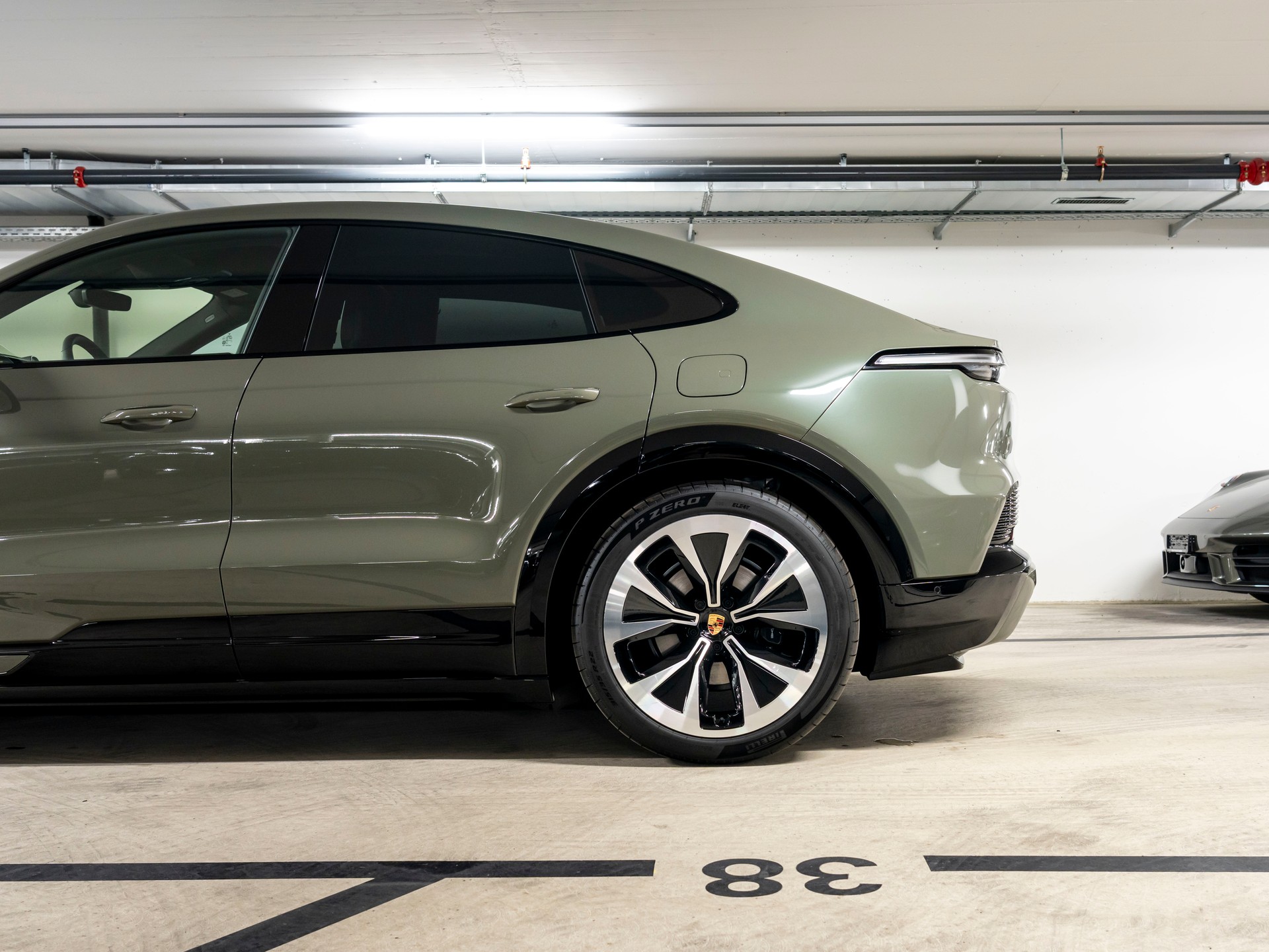 PORSCHE Cayenne Coupe S Electric 113 kWh-image-7