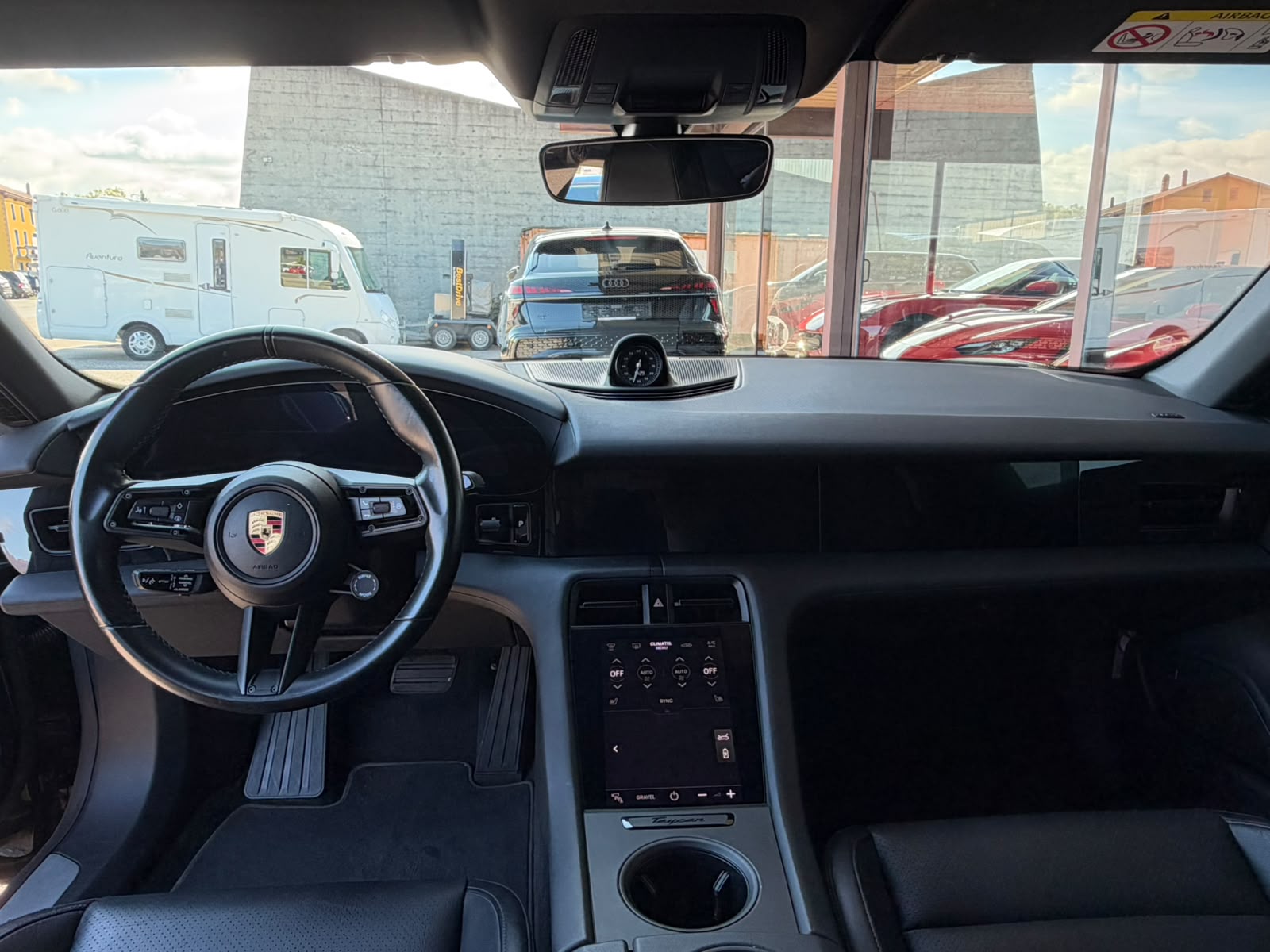 PORSCHE Taycan 4S Cross Turismo-image-8