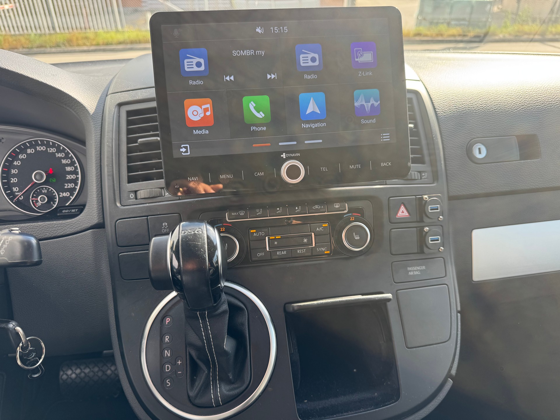 VW T5 Multivan 2.0 TSI Family Cup 4Motion DSG-image-21