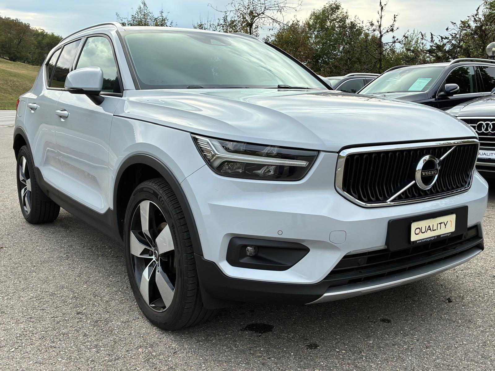 VOLVO XC40 T3 Momentum Geartronic-image-7