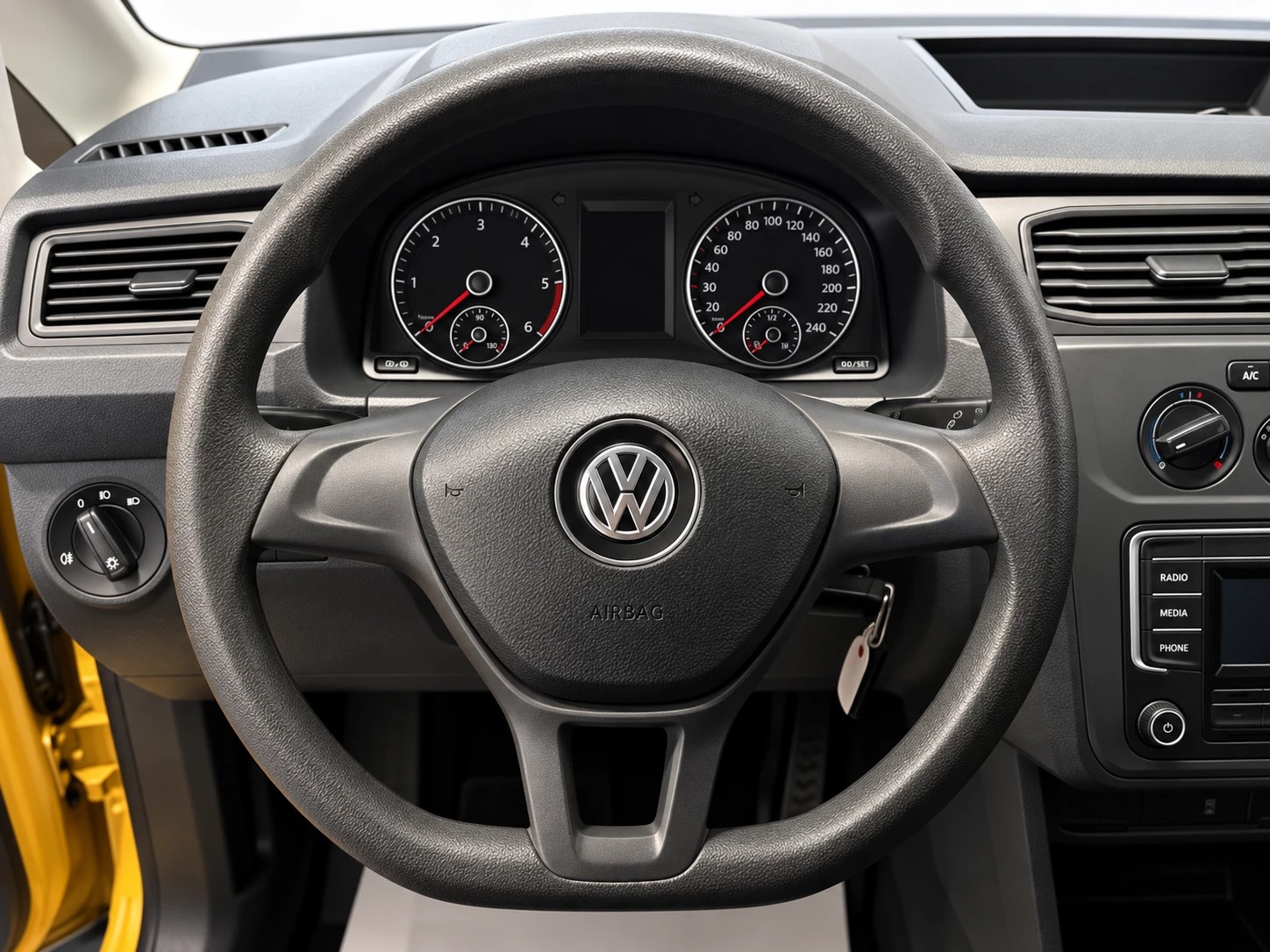 VW VW Caddy 2.0TDI 4Motion BlueMotion Technology (122PS)-image-4