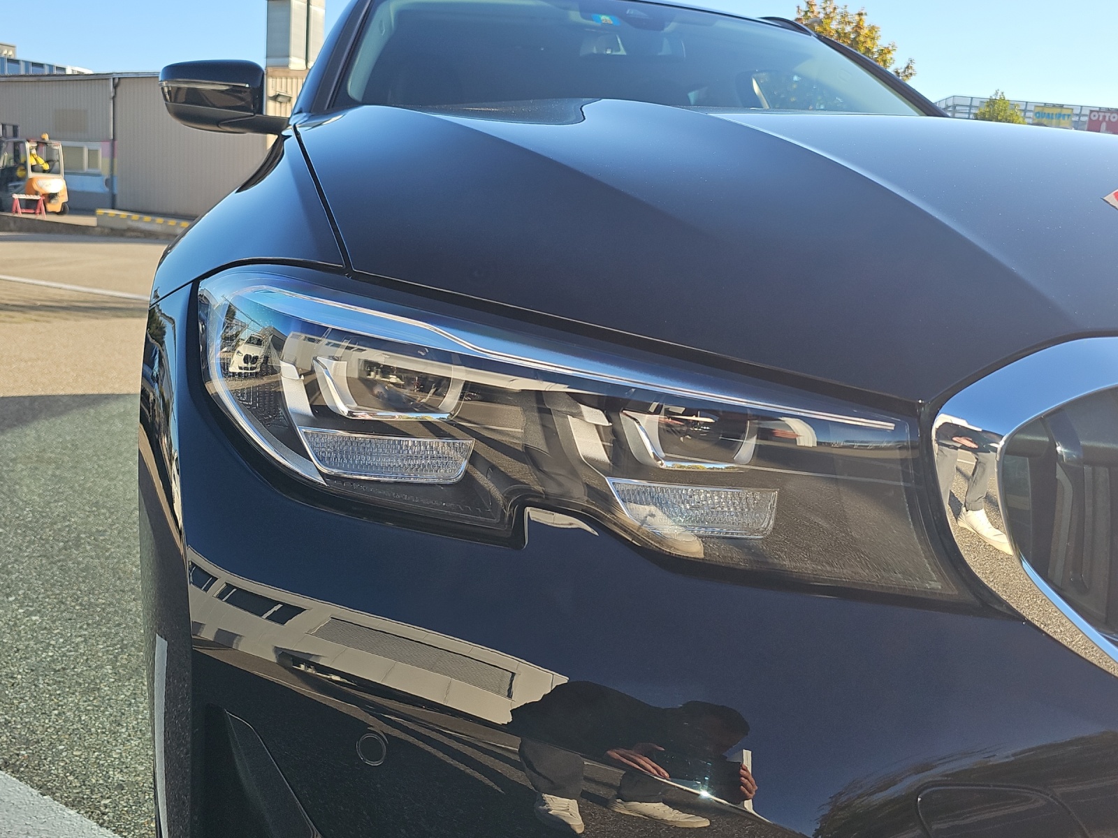 BMW 330e xDrive Steptronic-image-20