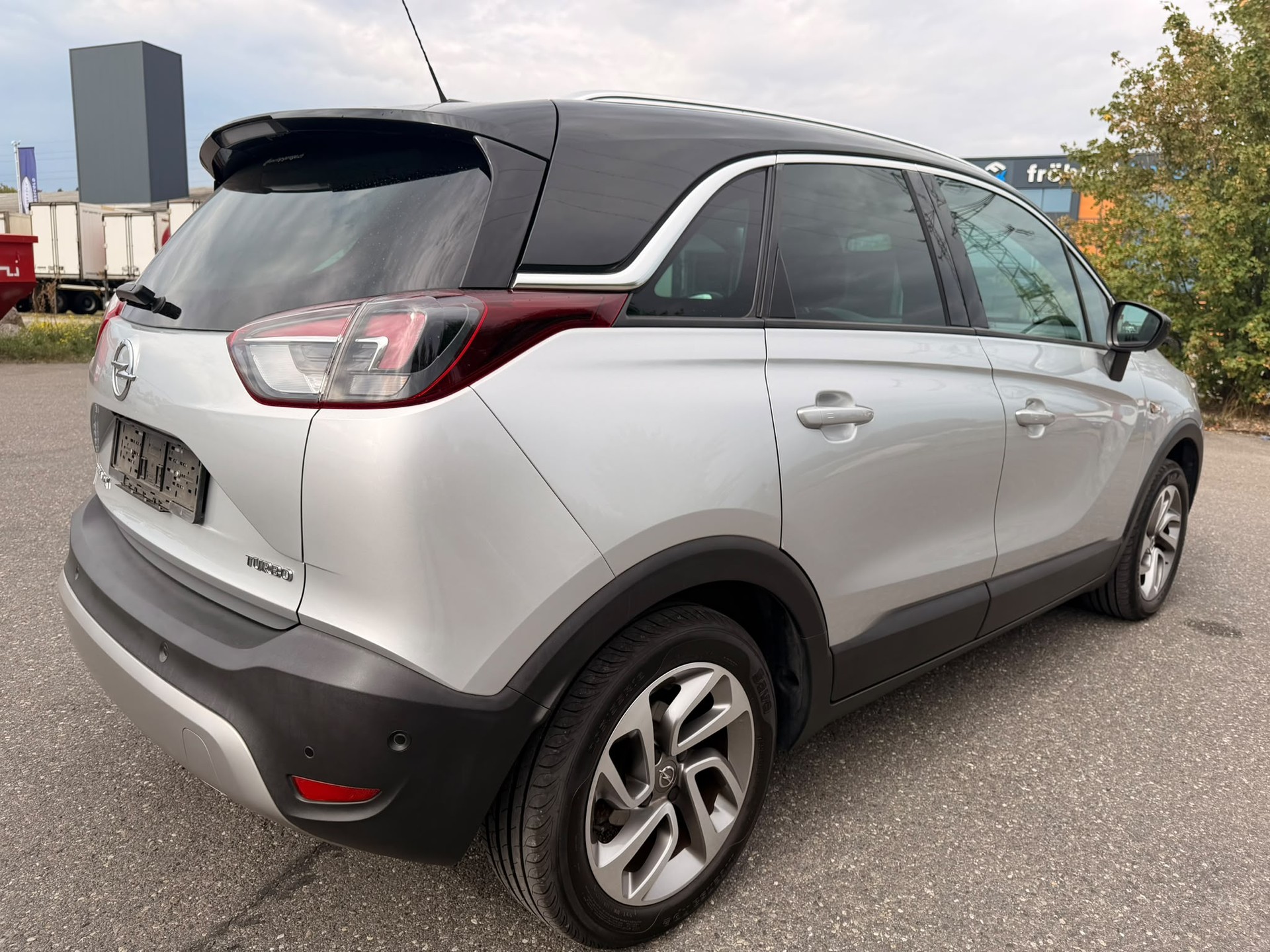 OPEL Crossland X 1.2i TP Excellence-image-4