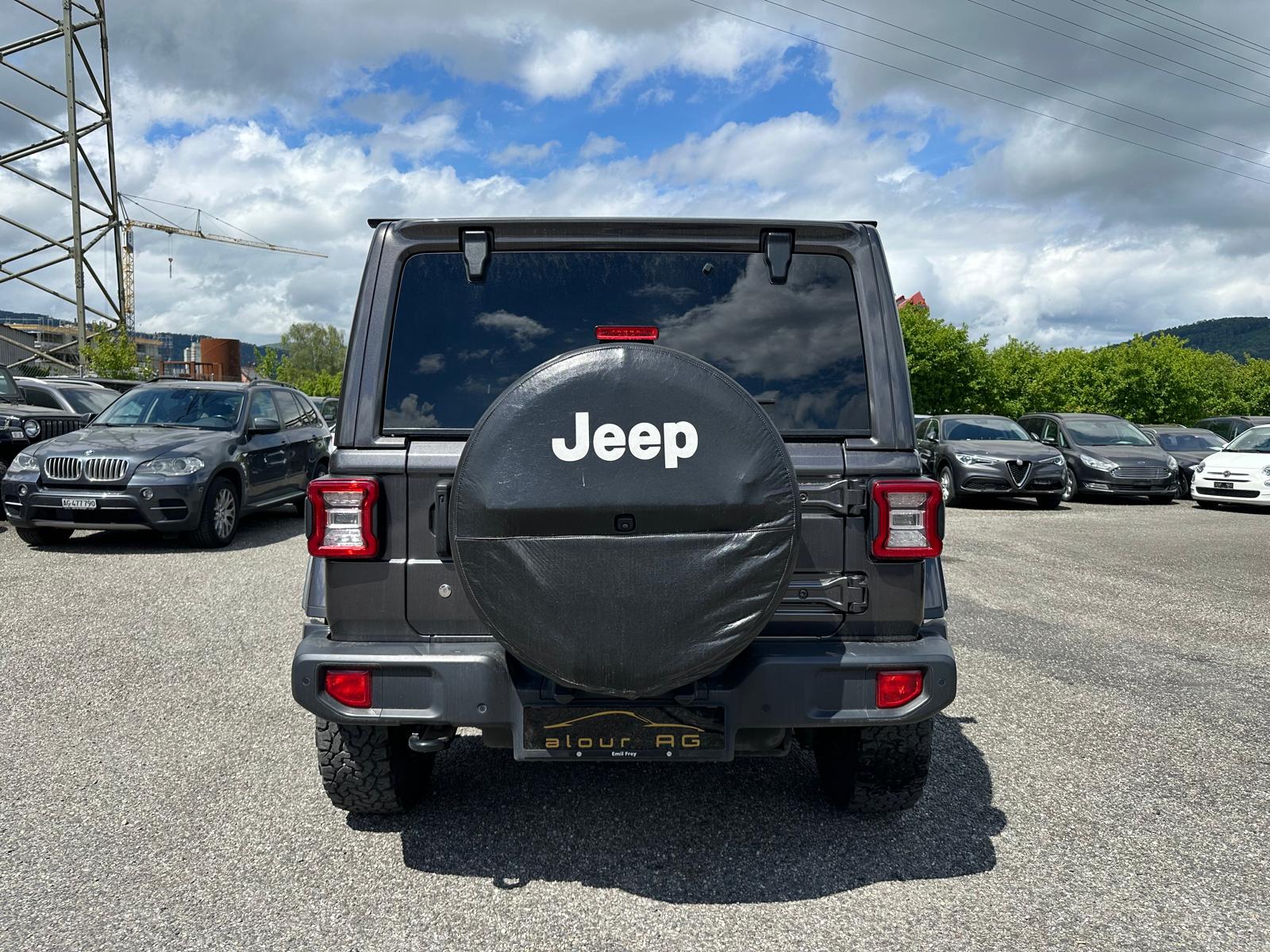 JEEP Wrangler 2.2MJ Unlimited Sahara Automatic-image-3