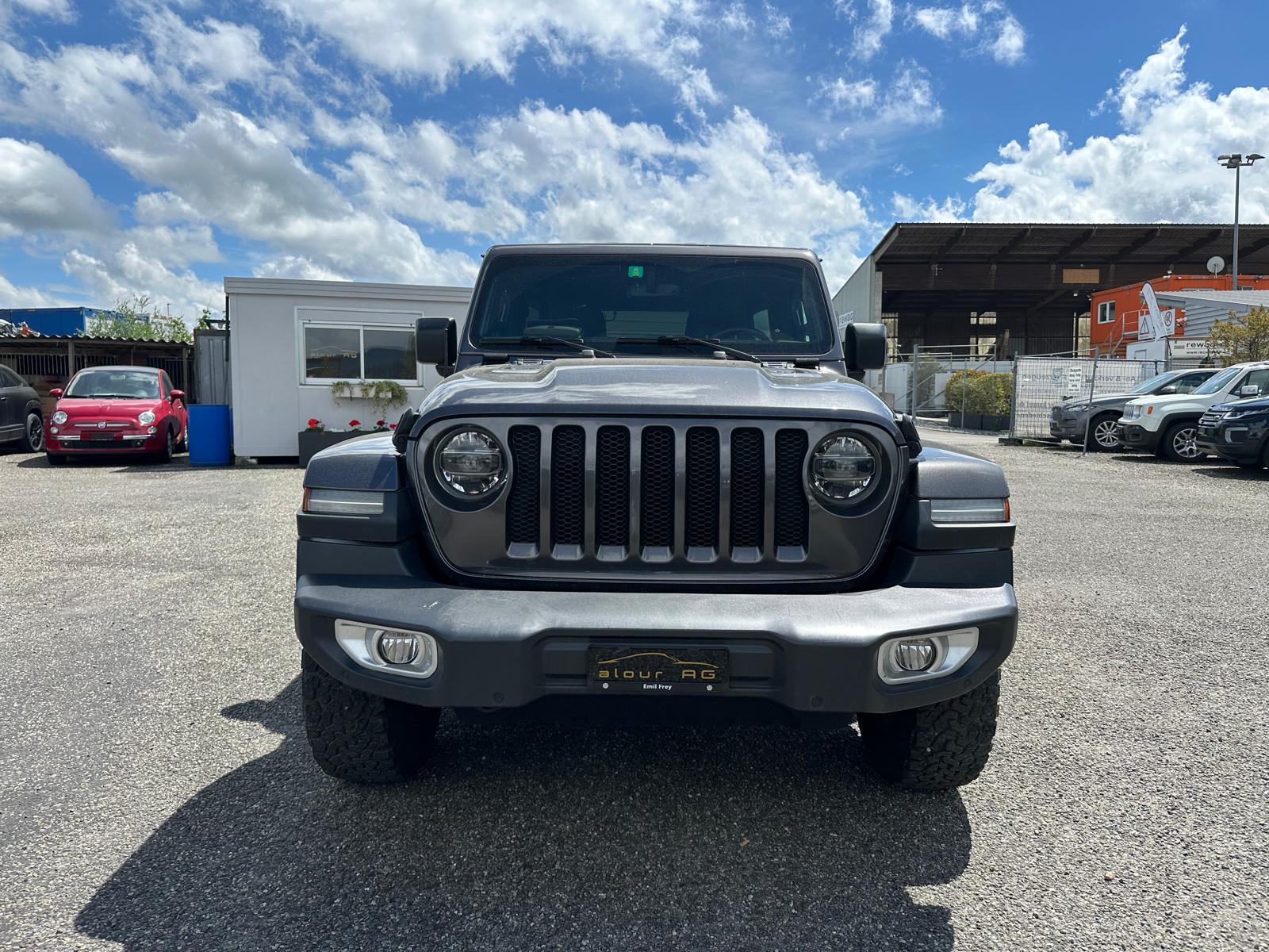 JEEP Wrangler 2.2MJ Unlimited Sahara Automatic-image-0