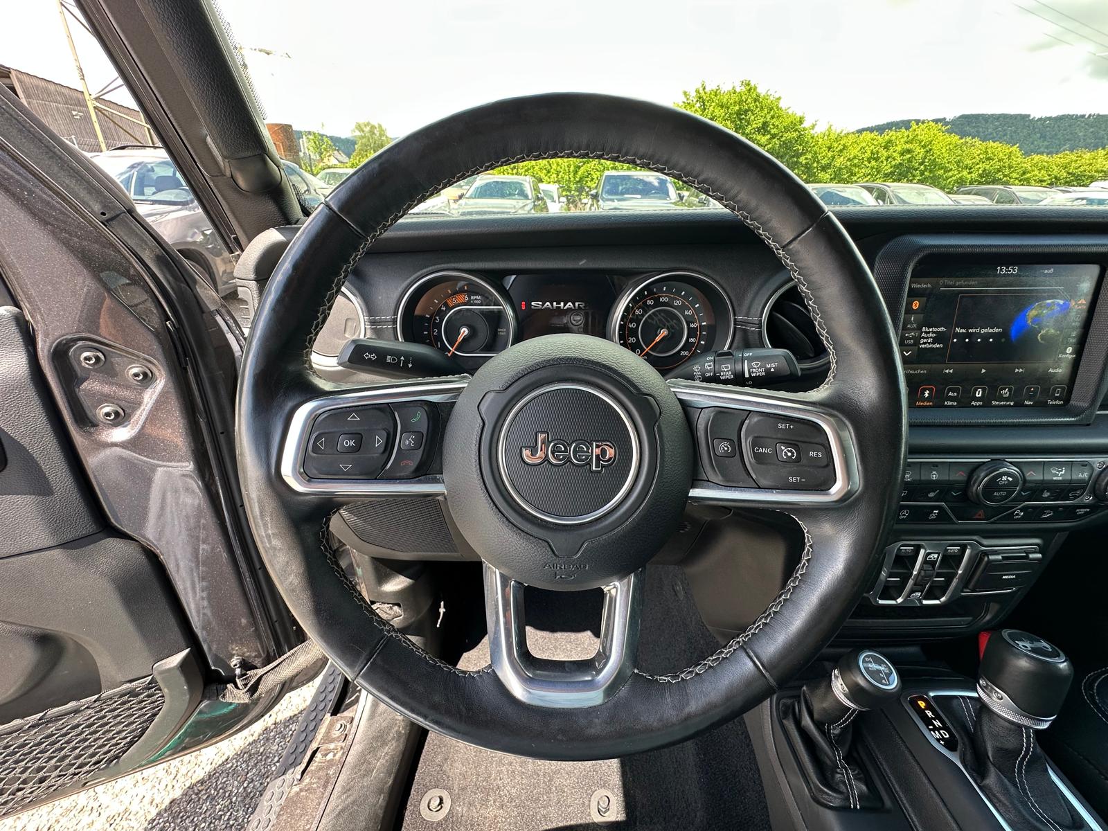 JEEP Wrangler 2.2MJ Unlimited Sahara Automatic-image-6