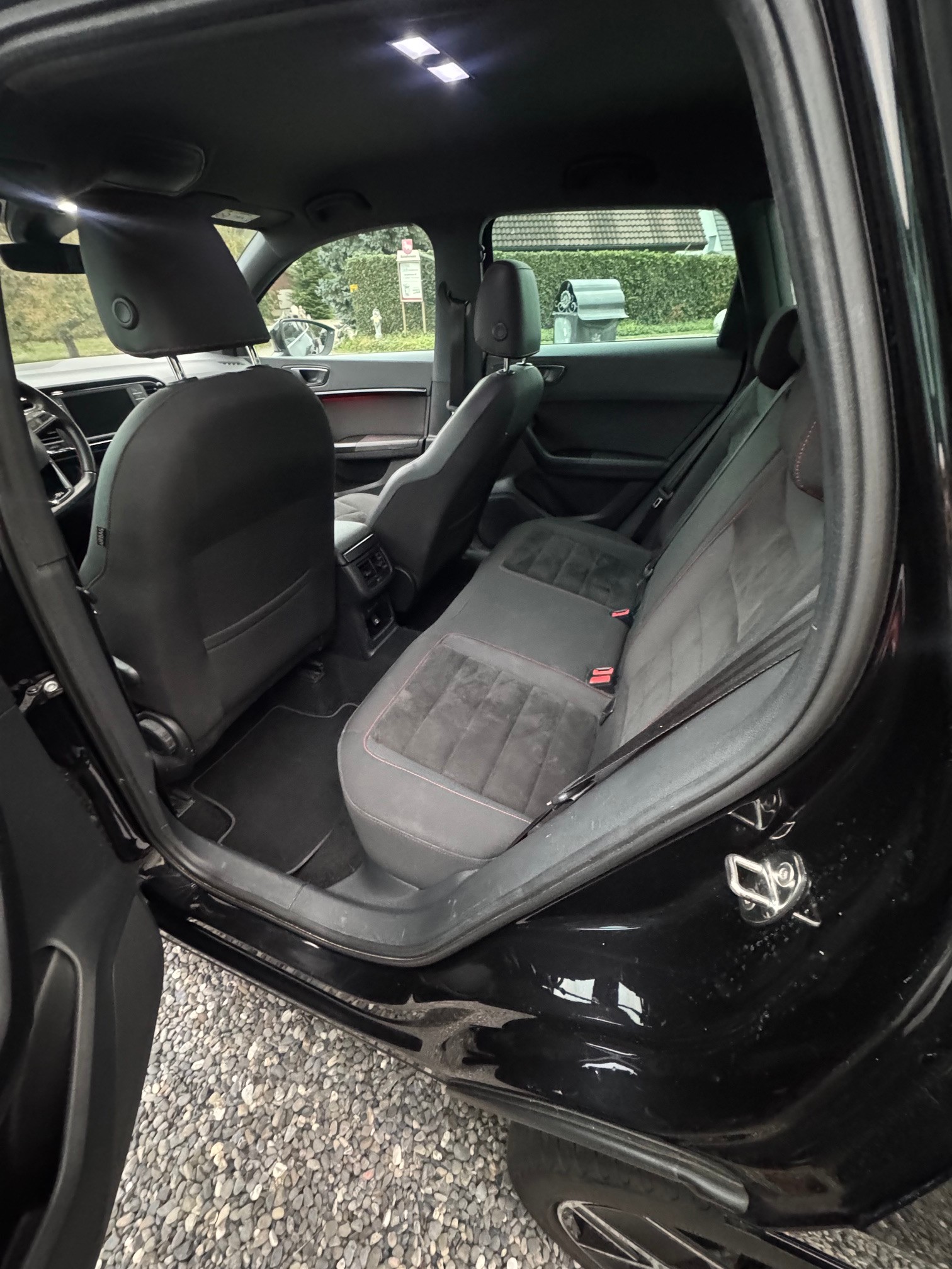 SEAT Ateca 2.0 TDI CR Xcellence 4Drive DSG-image-2